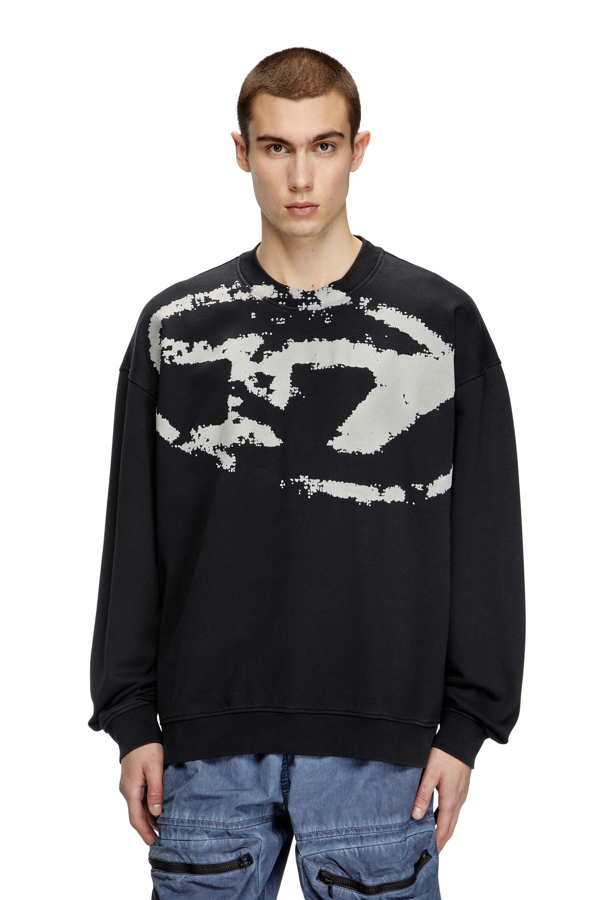 Diesel - S-BOXT-N5, Sweat-shirt avec logo floqué effet vieilli Homme in Noir - 1