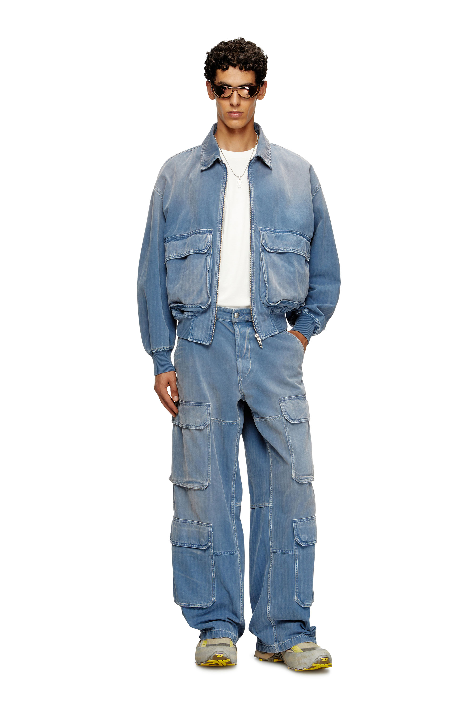 Diesel - D-KURZ, Veste en denim à chevrons coloré Mixte in Bleu - 2