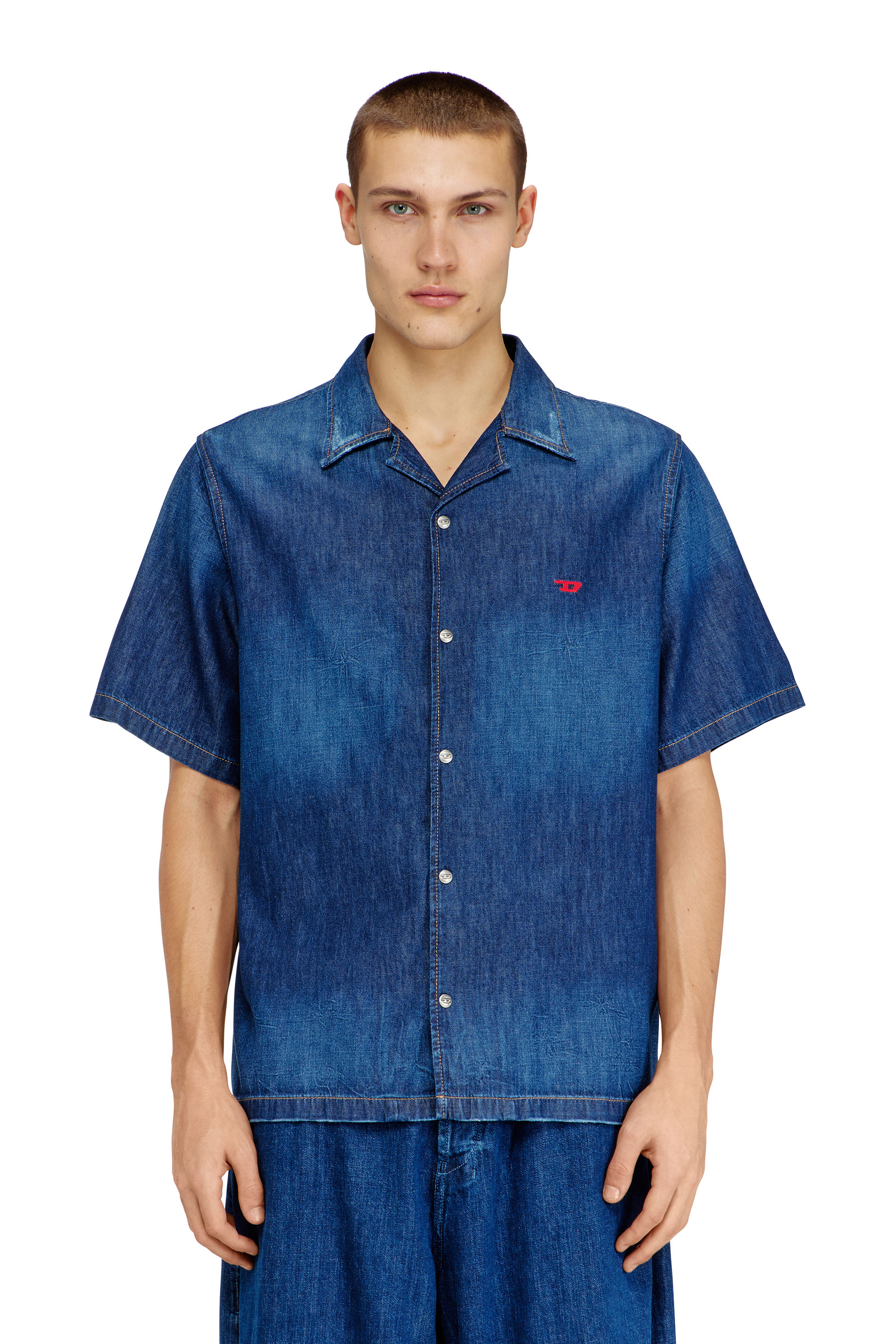 Diesel - D-NABIL-D, Chemise &agrave; manches courtes en denim Homme in Bleu - 1