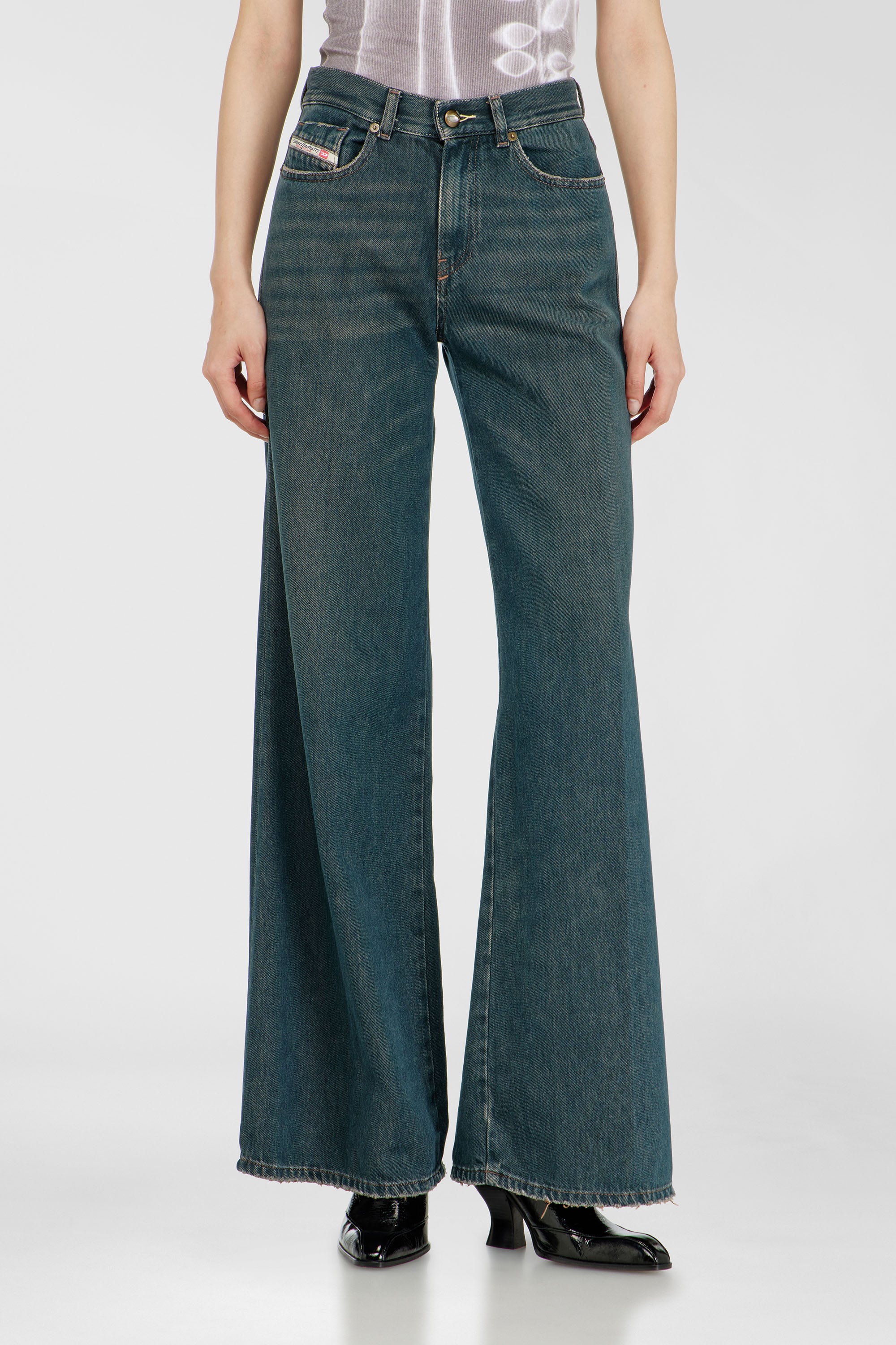Diesel - Flare Jeans 1978 D-Akemi 09P83 Femme, Bleu Fonc&eacute; - Image 1