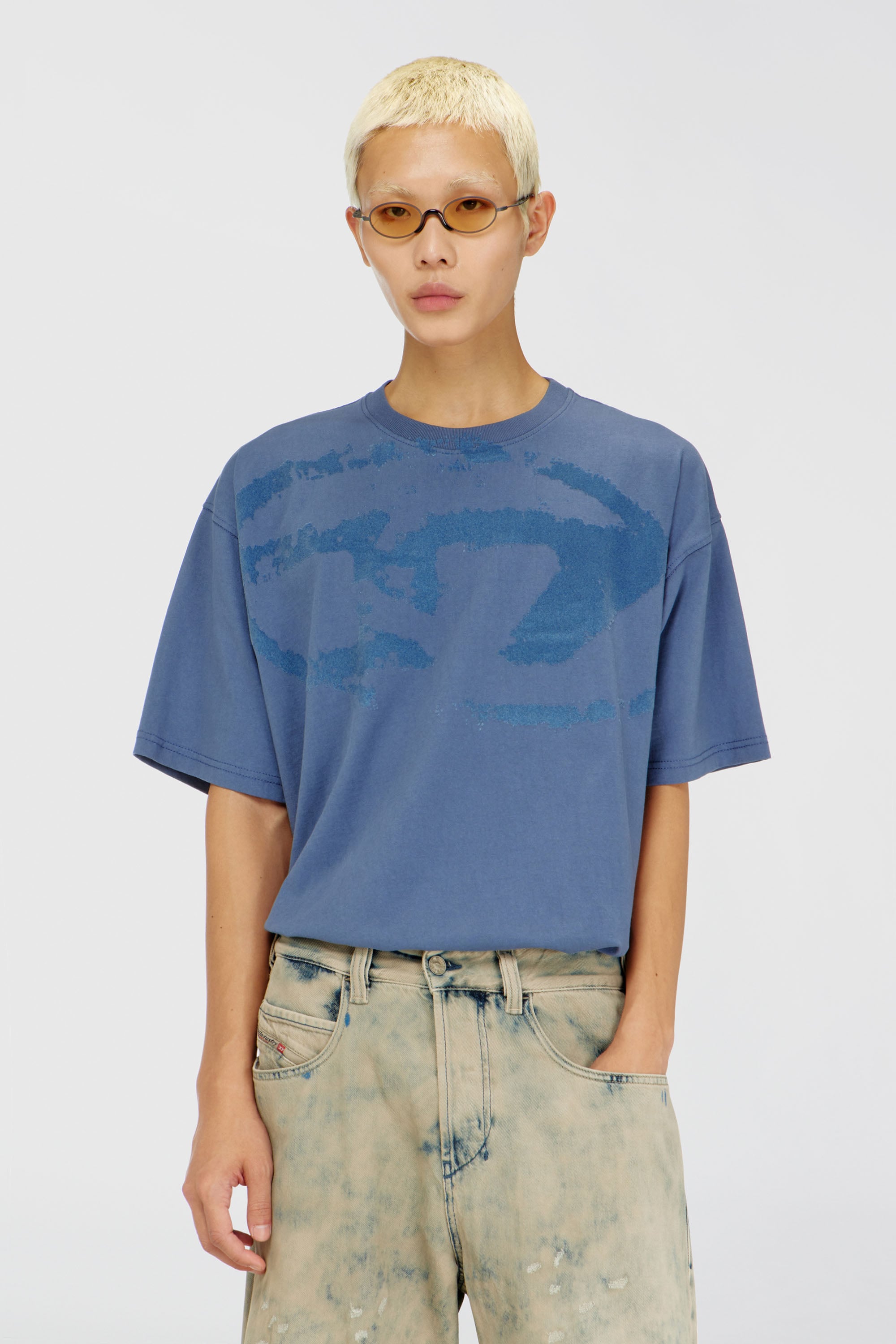 Diesel - T-BOXT-N14, T-shirt avec logo floqu&eacute; effet vieilli Homme in ToBeDefined - 1