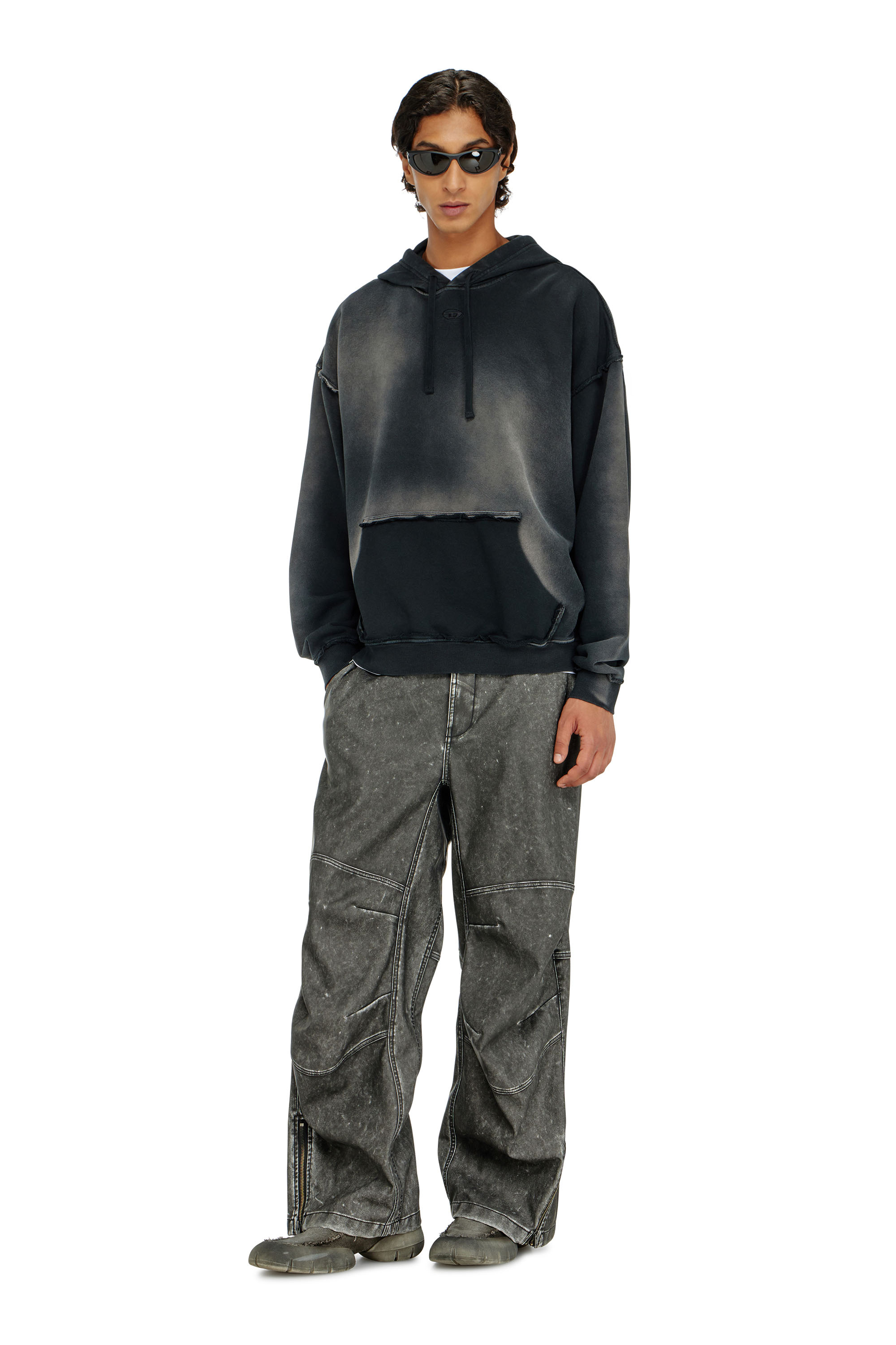 Diesel - S-POCK-HOOD, Sweat &agrave; capuche en coton d&eacute;lav&eacute; avec d&eacute;tails effiloch&eacute;s Homme in ToBeDefined - 2