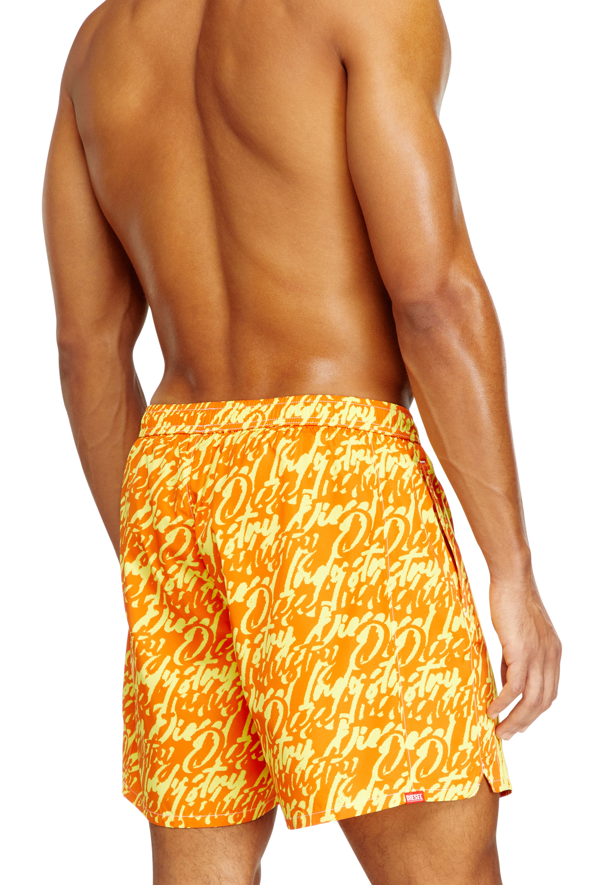 Diesel - SOCCER-41-D-POP, Shorts de bain avec imprimé logo intégral Homme in ToBeDefined - 4