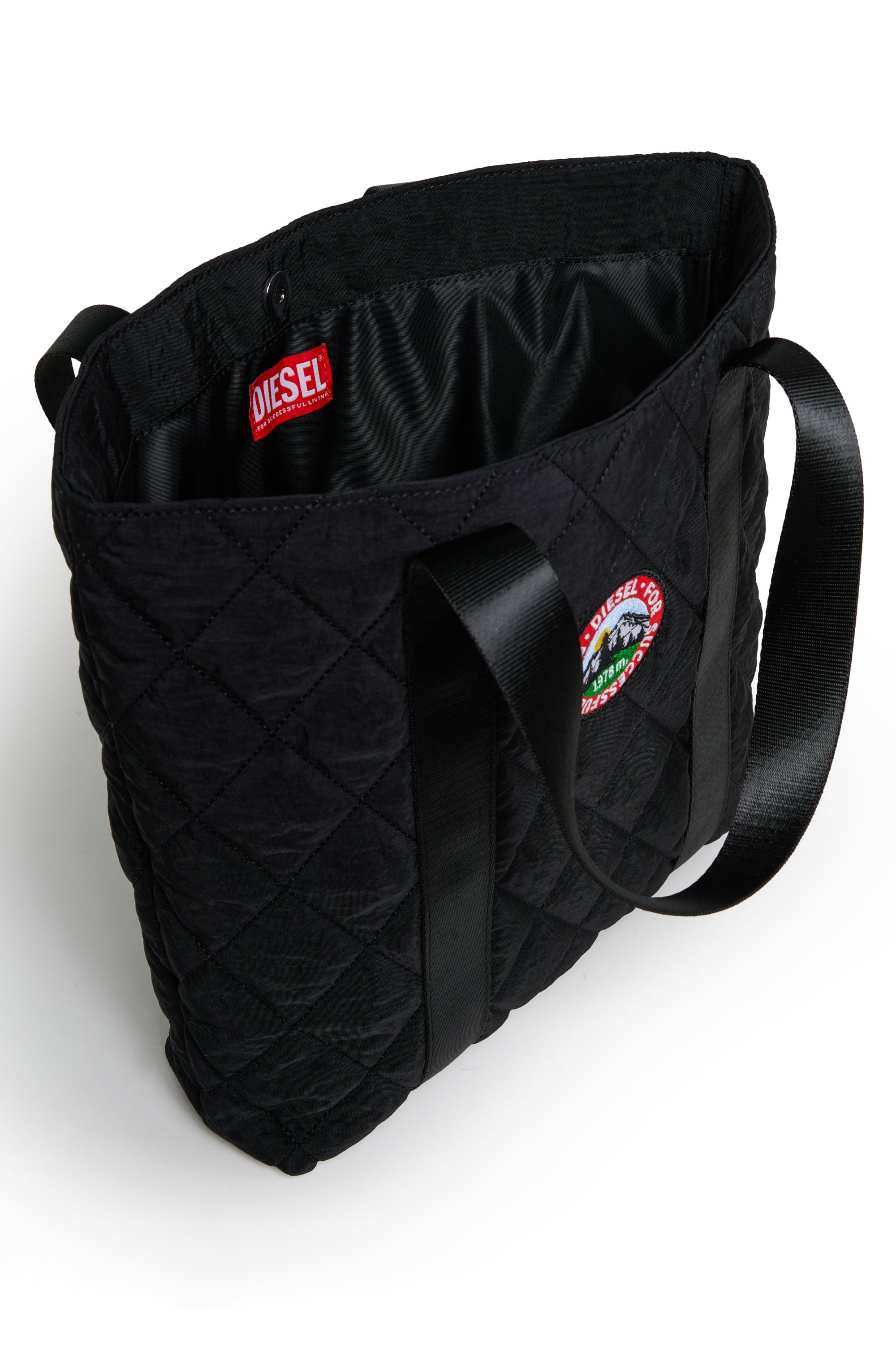 Diesel - WMONTY, WMONTY - Sac cabas en nylon matelass&eacute; Femme in Noir - 4
