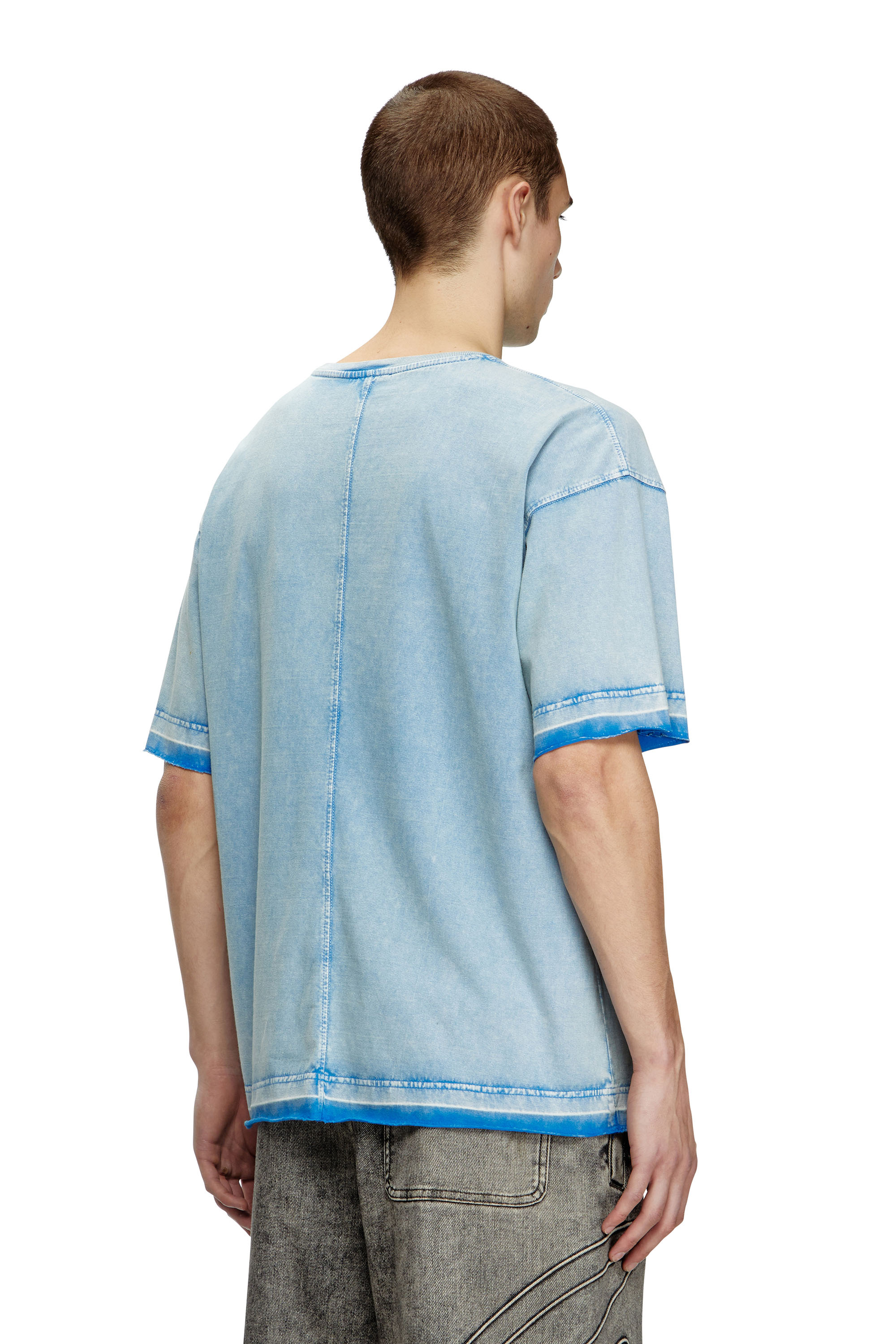 Diesel - T-HOXT, T-shirt effet denim avec ourlets relâchés Homme in Bleu - 4