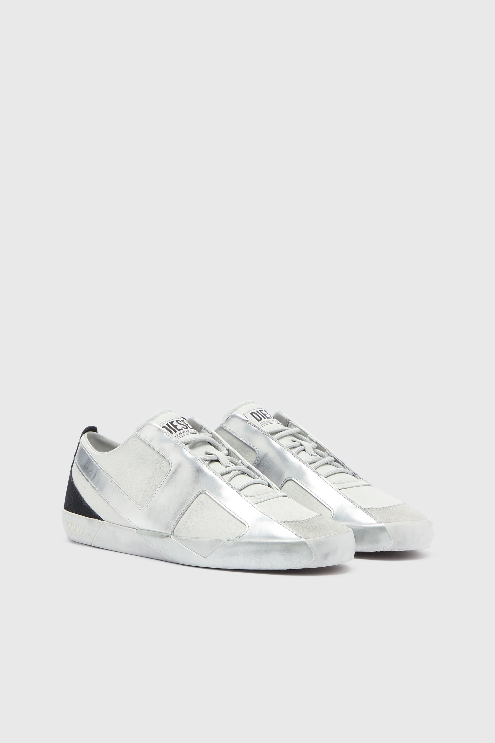 Diesel - S-SLANTE-D LOW, S-Slante-D - Sneakers effet us&eacute; en cuir et su&egrave;de Homme in Blanc - 2