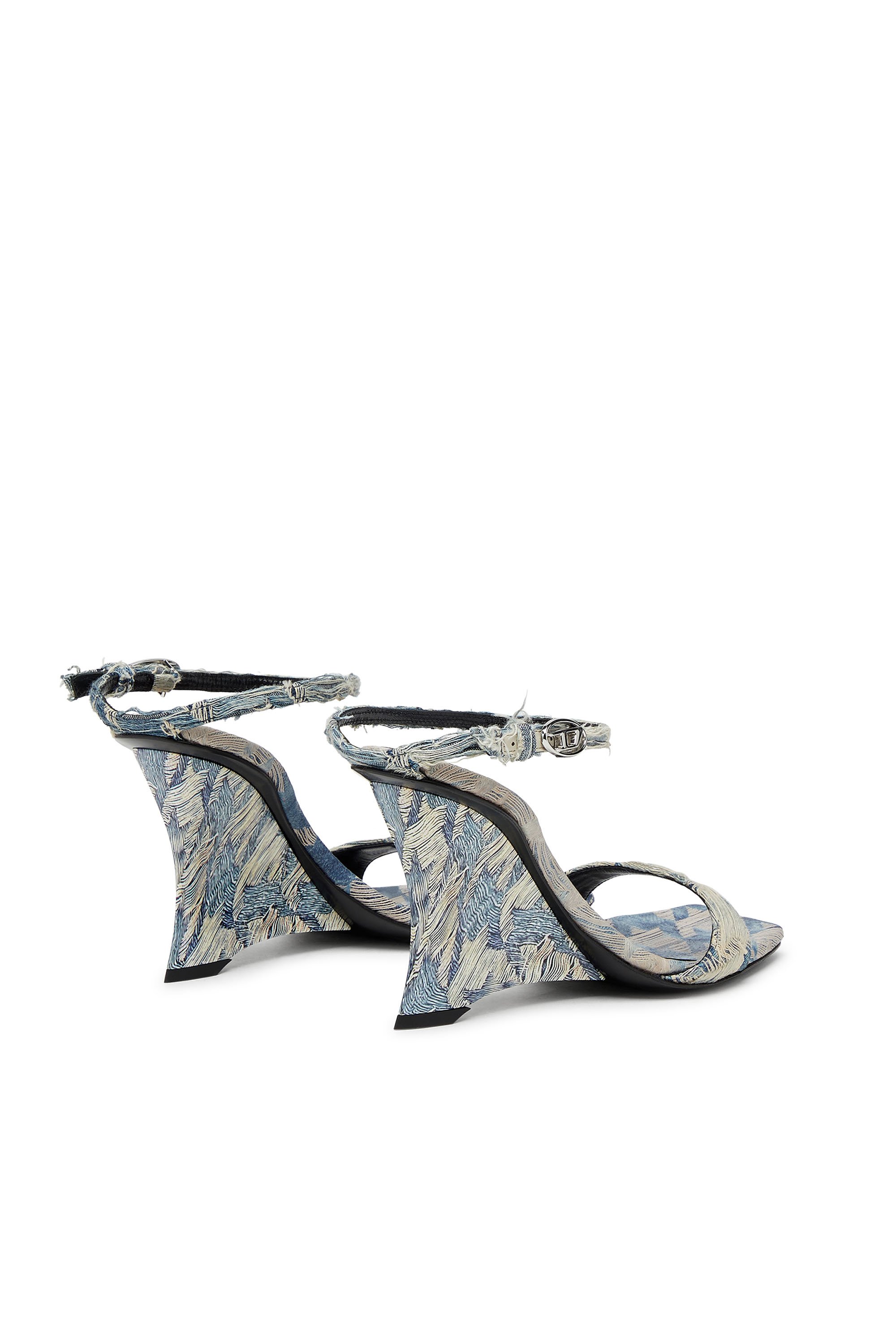 Diesel - D-AMBER SANDAL WEDGE, Sandales à talons compensés en denim jacquard Femme in Bleu - 3