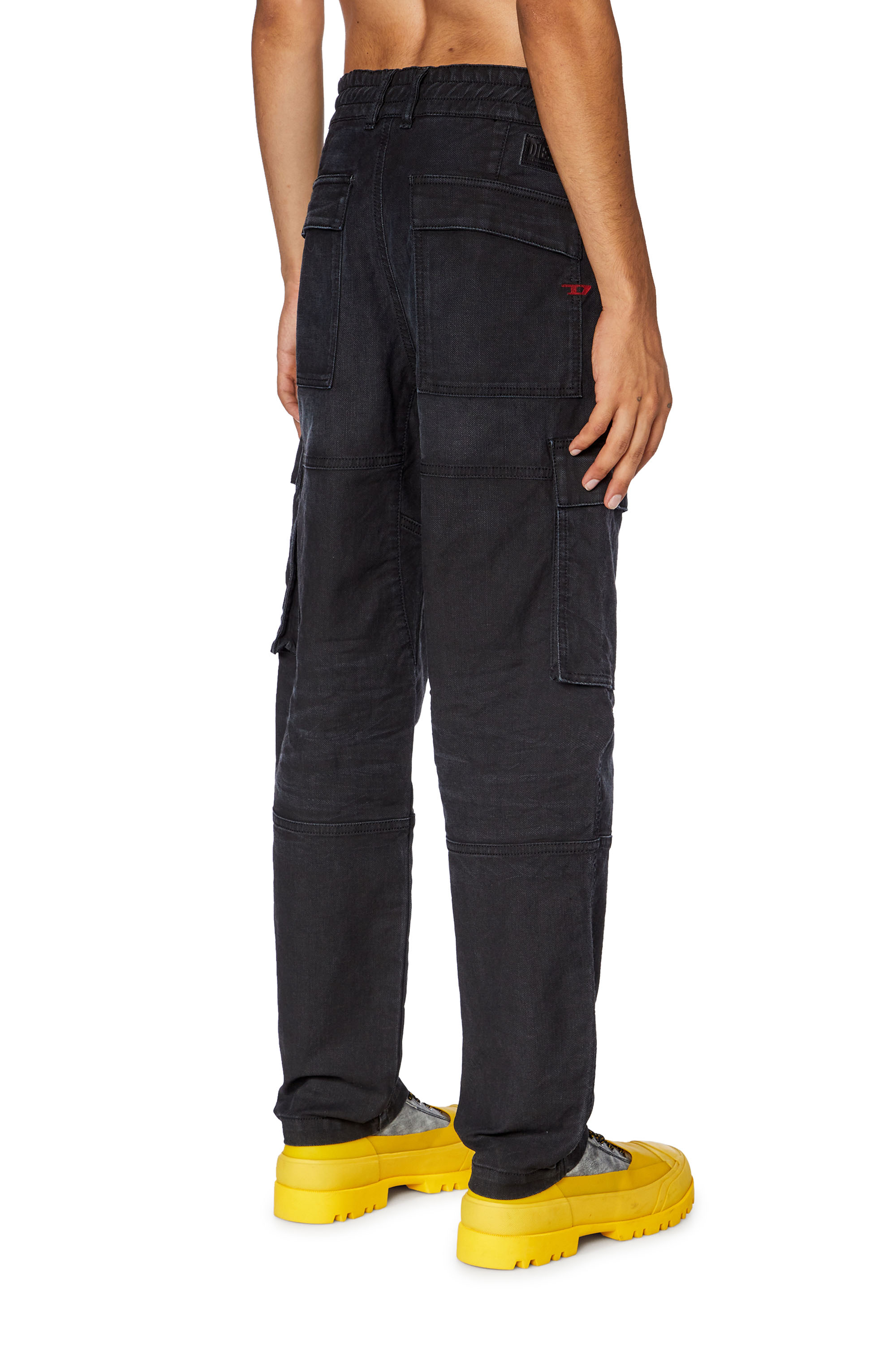 Diesel - Tapered 2030 D-Krooley Joggjeans® 09G69 Homme, Noir/Gris foncé - Image 4