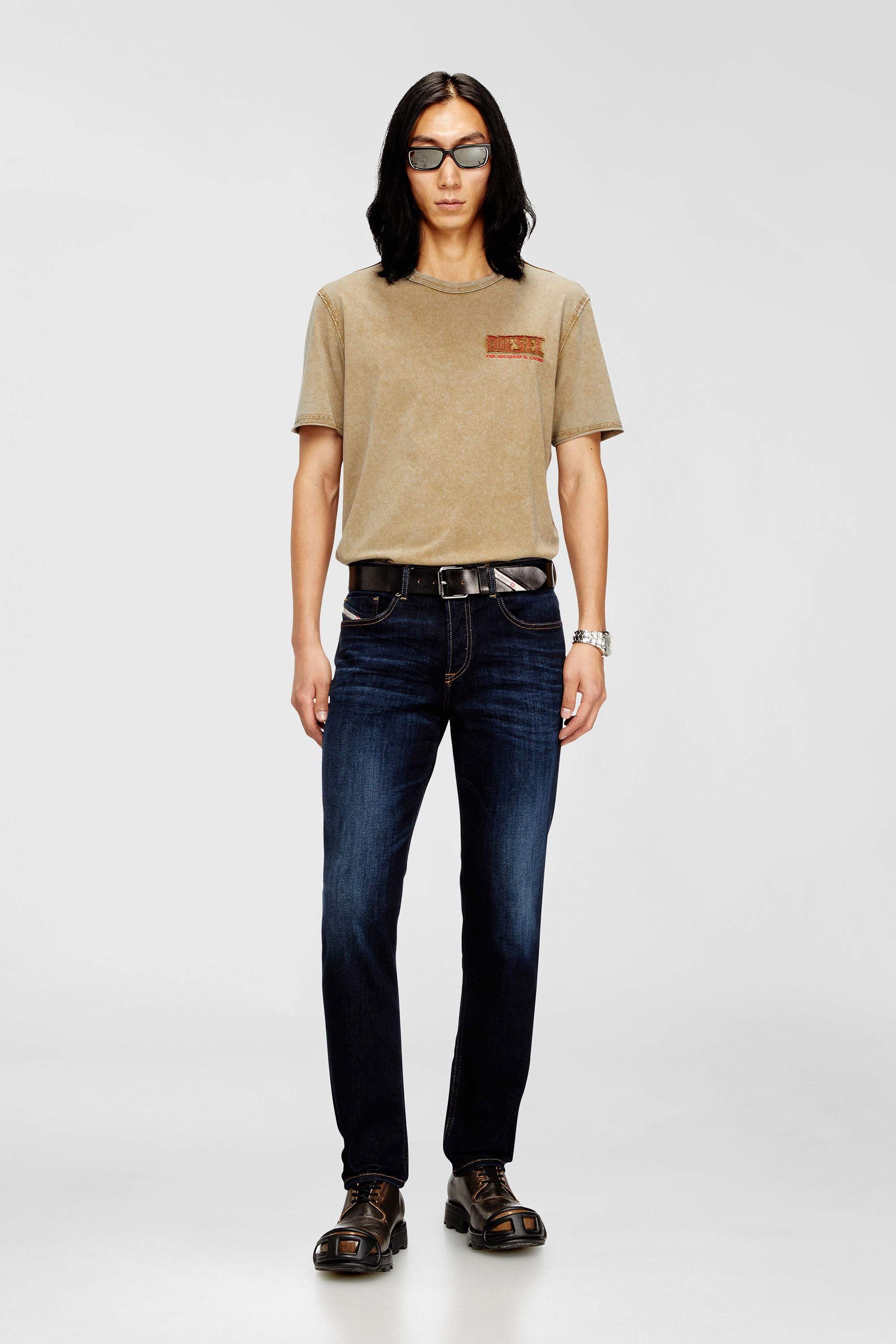 Diesel - Regular Jeans 2023 D-Finitive 009ZS Homme, Bleu Fonc&eacute; - Image 1