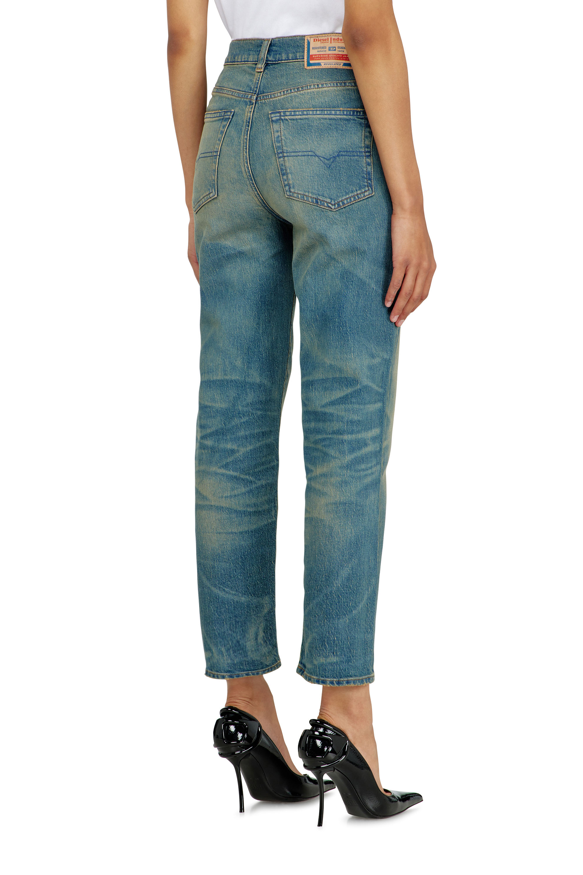 Diesel - Regular Jeans 1981 D-Went 0KBBP Femme, Bleu moyen - Image 5