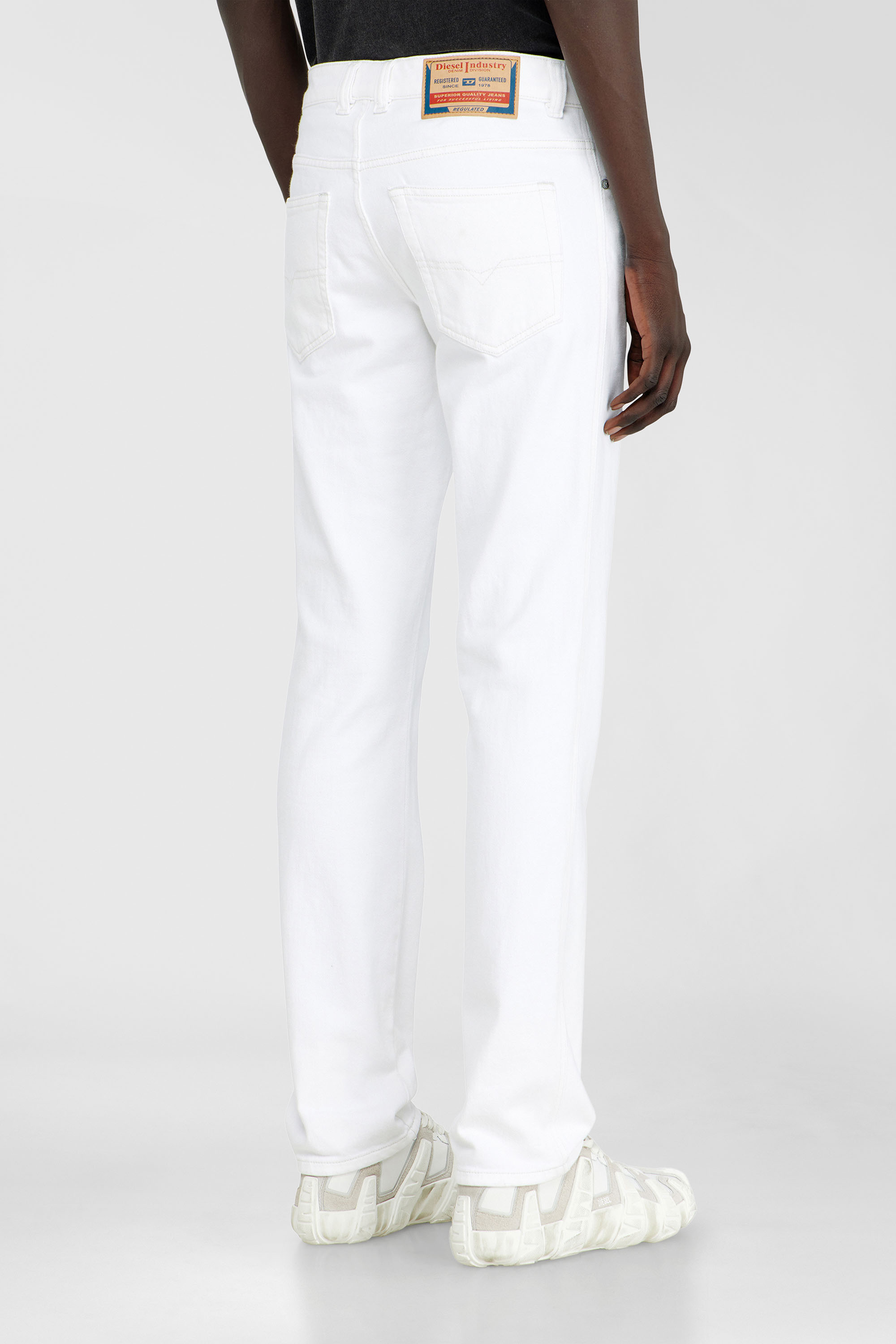 Diesel - Slim Jeans 1993 D-Vyl 09N92 Homme, Blanc - Image 5
