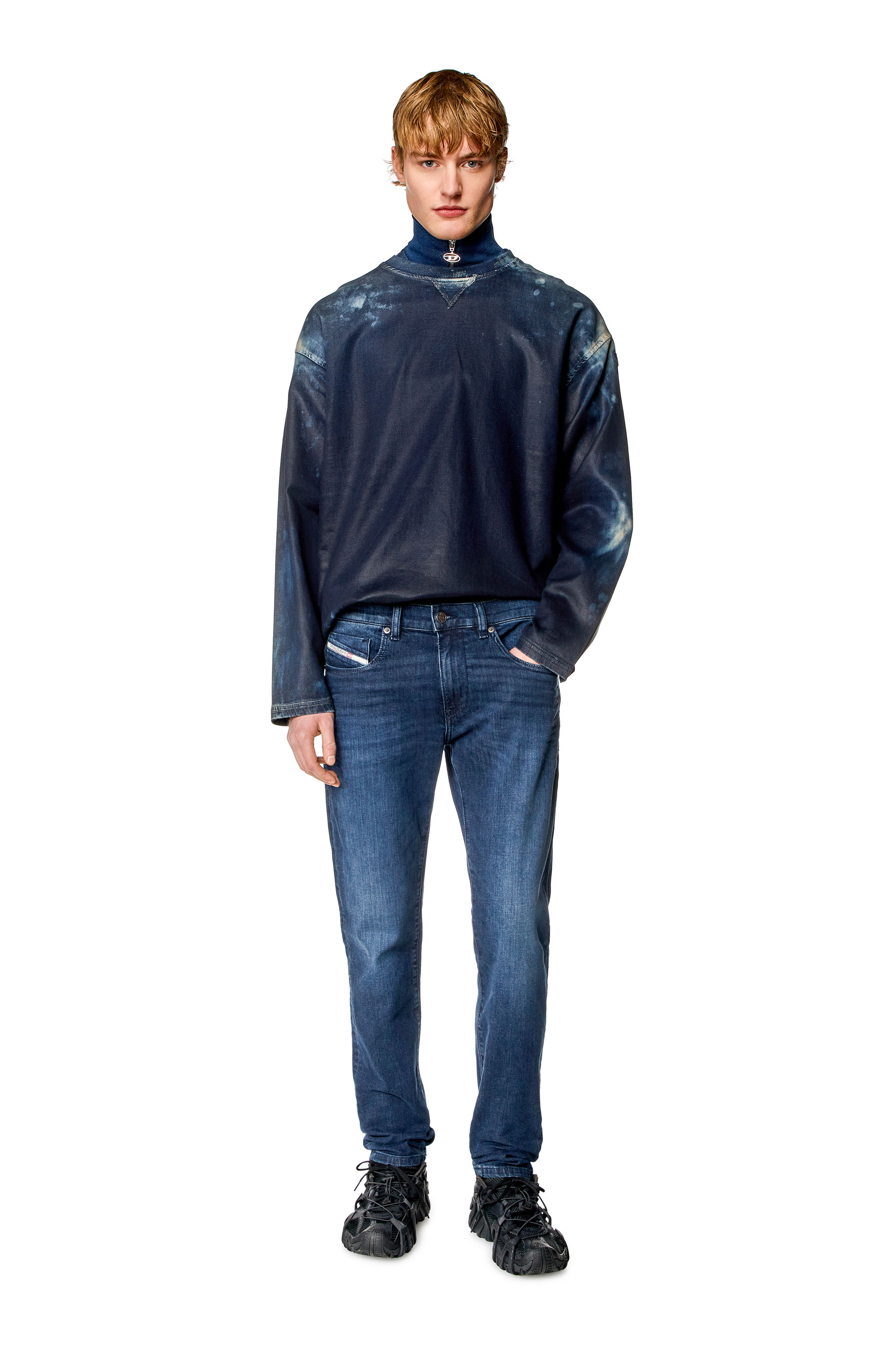 Diesel - Slim Jeans 2019 D-Strukt 0CNAA, Bleu Foncé - Image 1