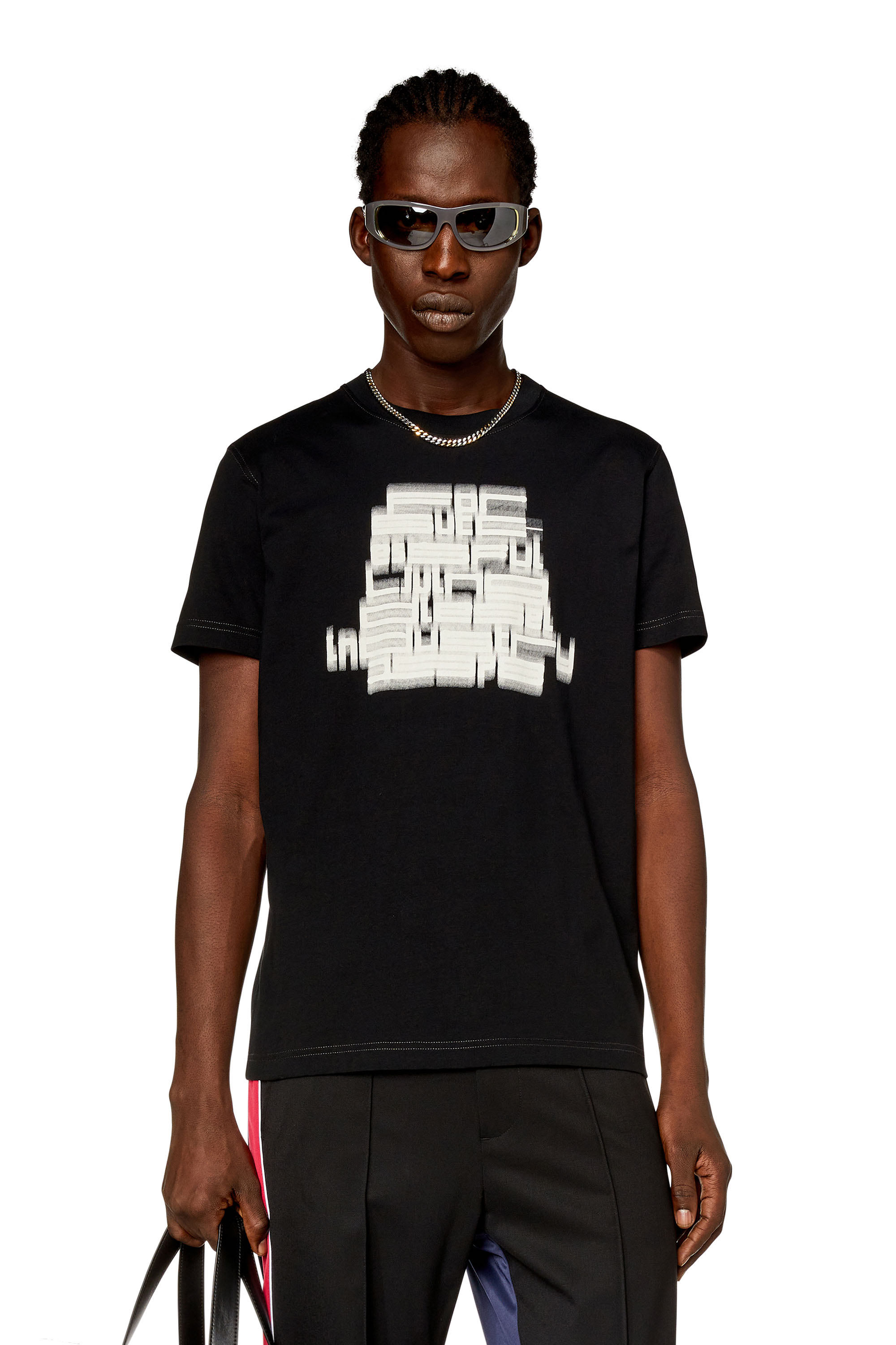 Diesel - T-DIEGOR-N1, T-shirt avec imprimé For Successful Living effet flou Homme in Noir - 1