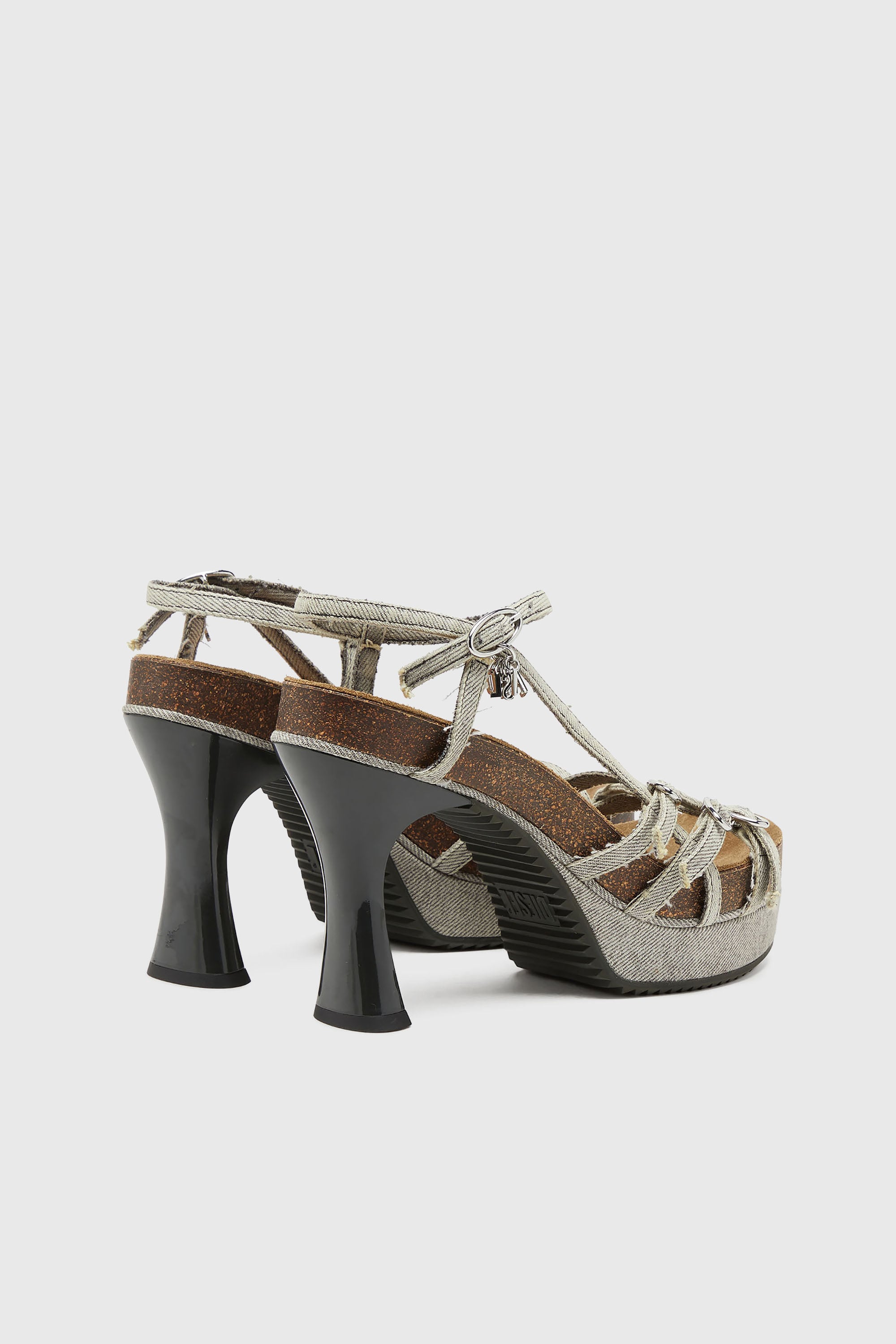 Diesel - D-WOODSTOCK 105 SANDAL, D-Woodstock-Sandales &agrave; plateforme &agrave; brides en denim Femme in Gris - 2