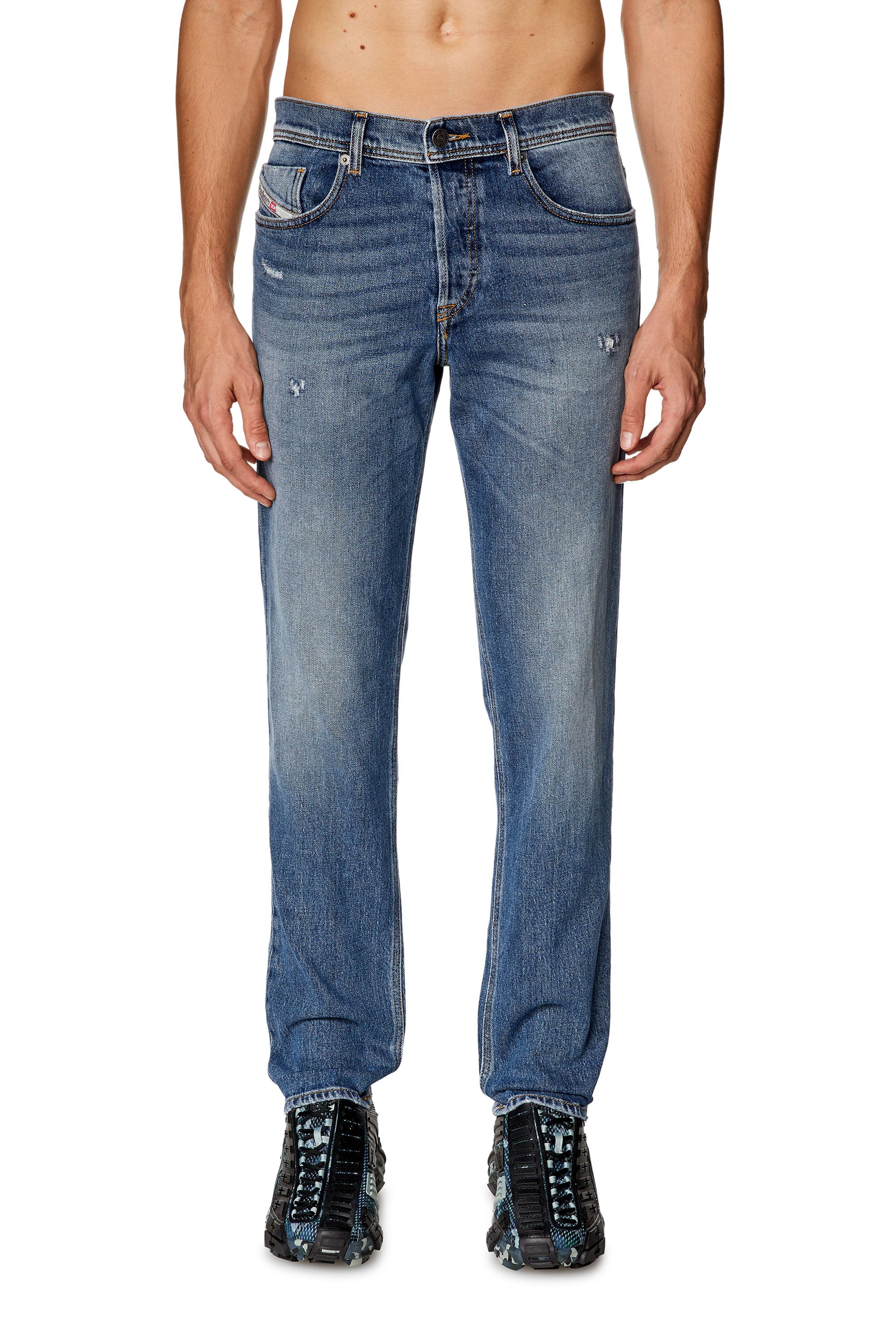 Diesel - Tapered Jeans 2023 D-Finitive 09I16, Bleu moyen - Image 1