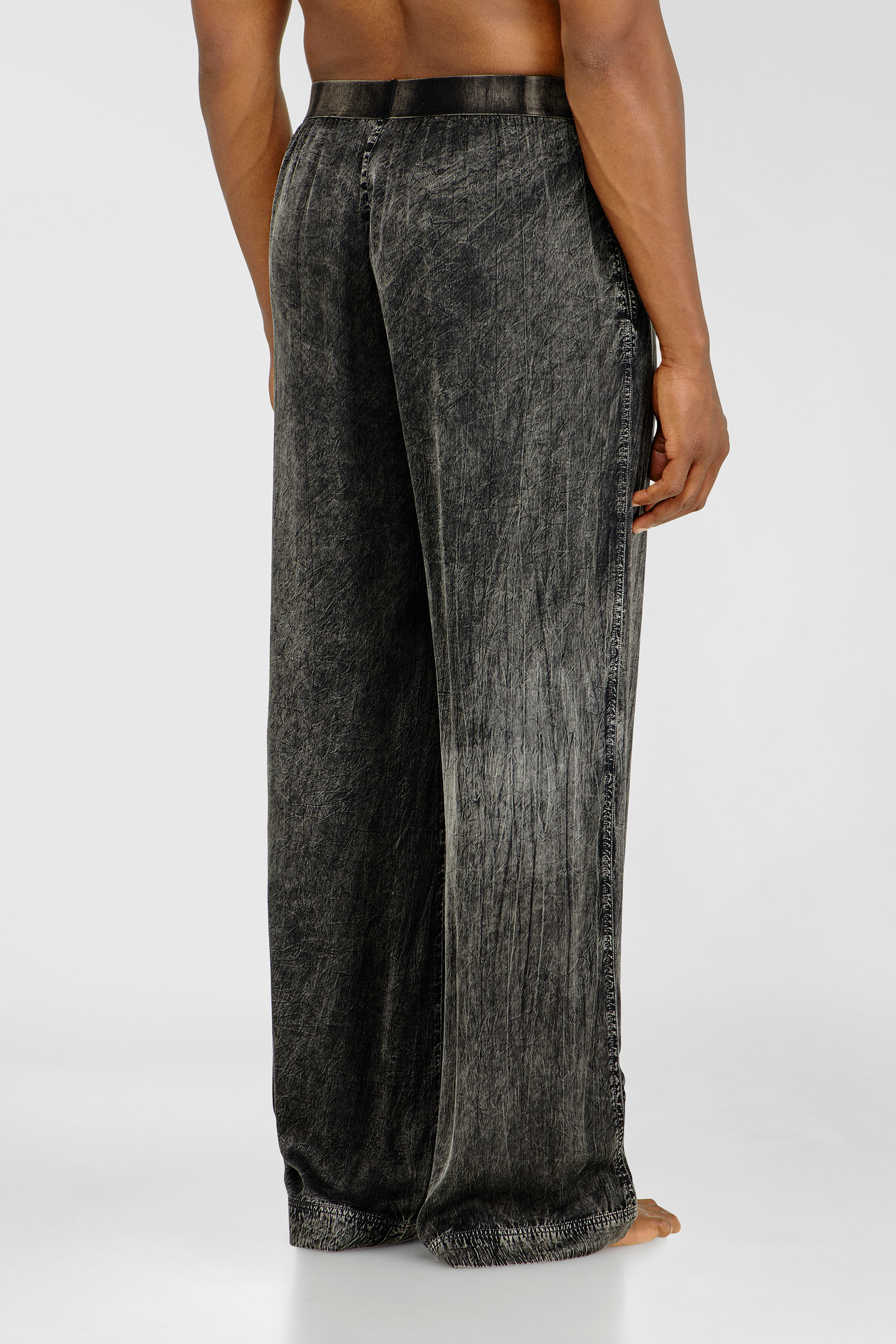 Diesel - ZAYNE-DNM, Pantalon en viscose &agrave; la coupe fluide Homme in Gris - 2