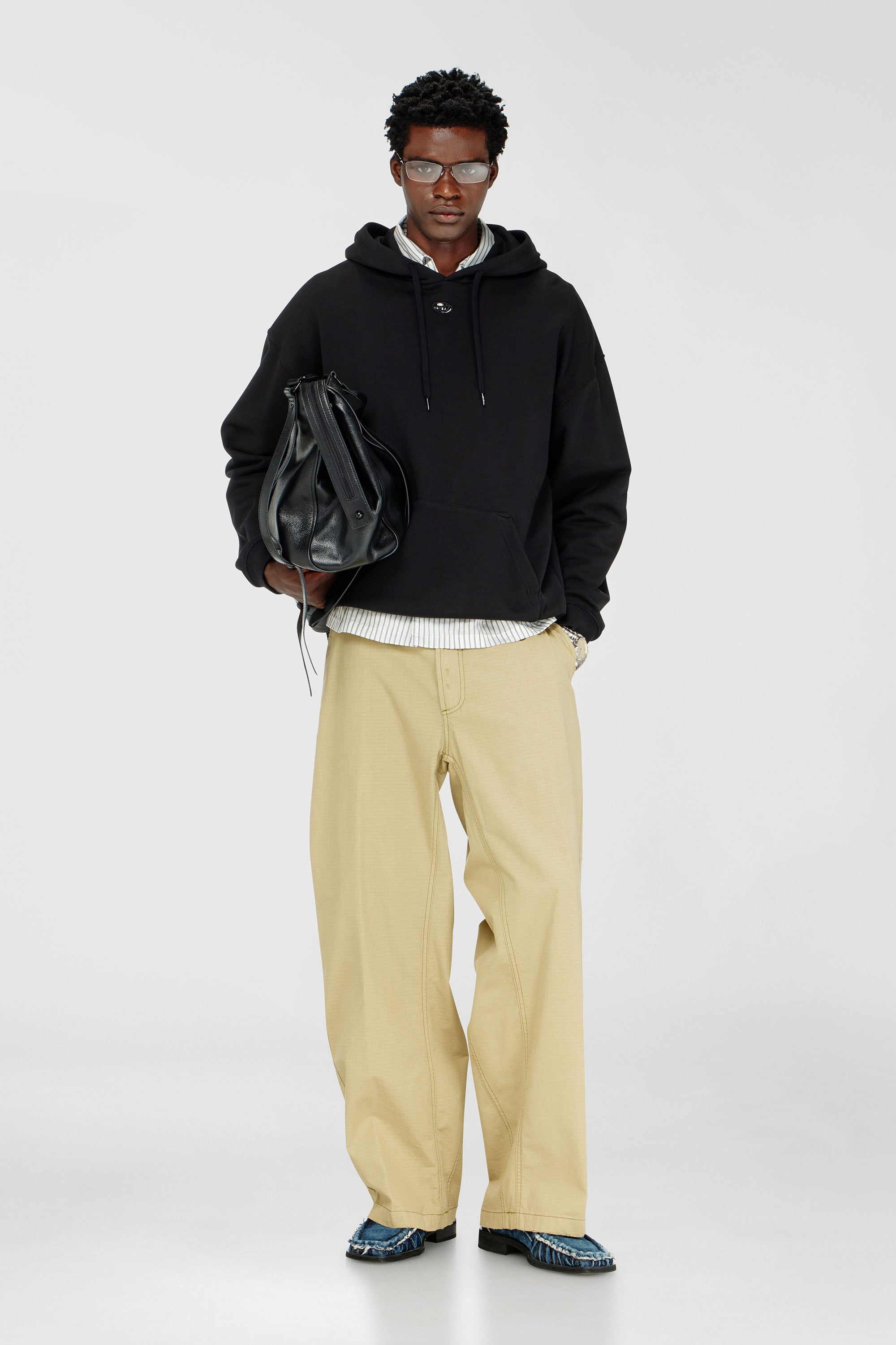 Diesel - S-BOXT-HOOD-DCO, Sweat &agrave; coupe d&eacute;contract&eacute;e avec poche kangourou Homme in Noir - 1