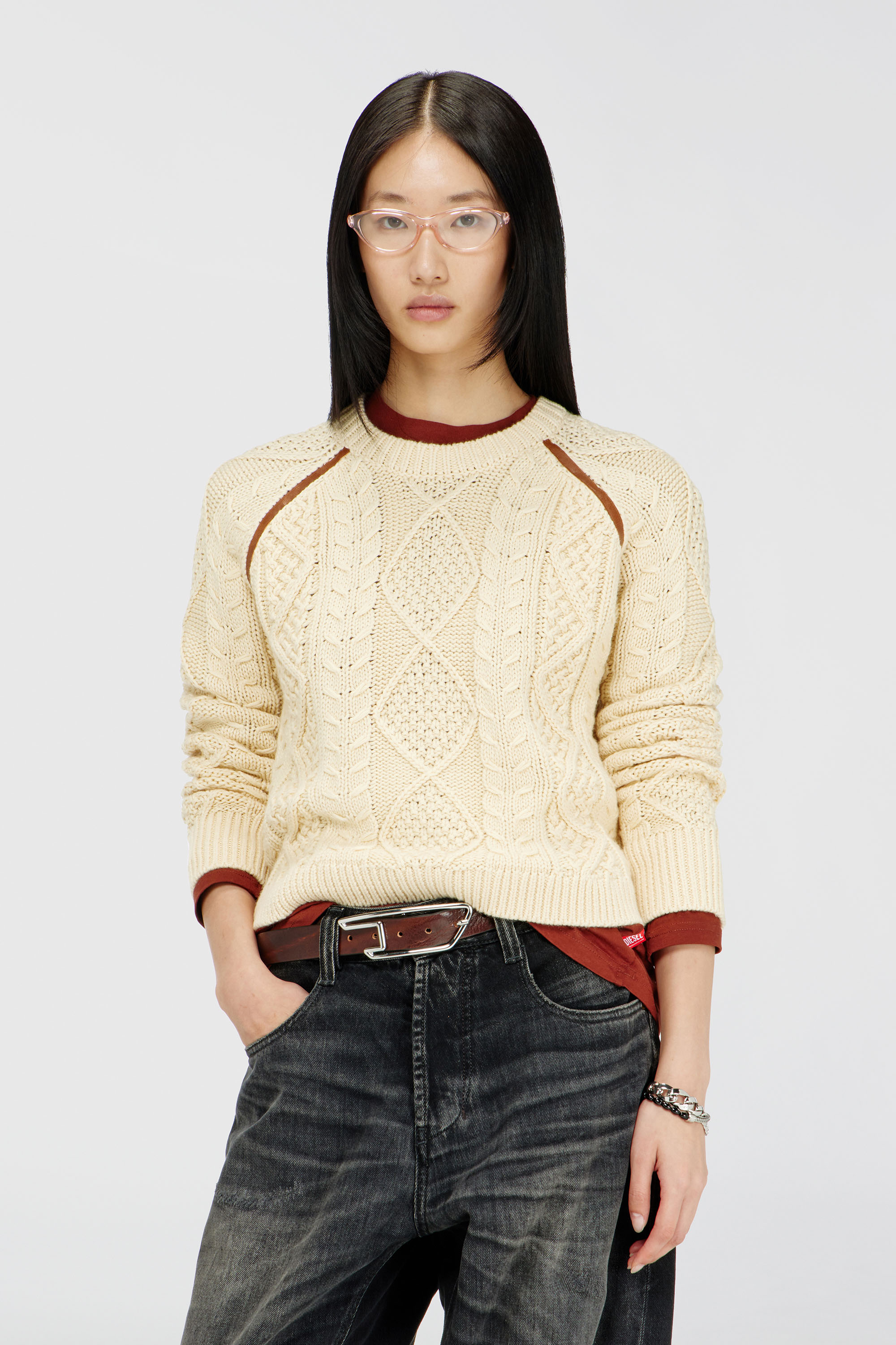 Diesel - M-INTANA, Pull en maille torsad&eacute;e avec bandes contrastantes Femme in Beige - 1