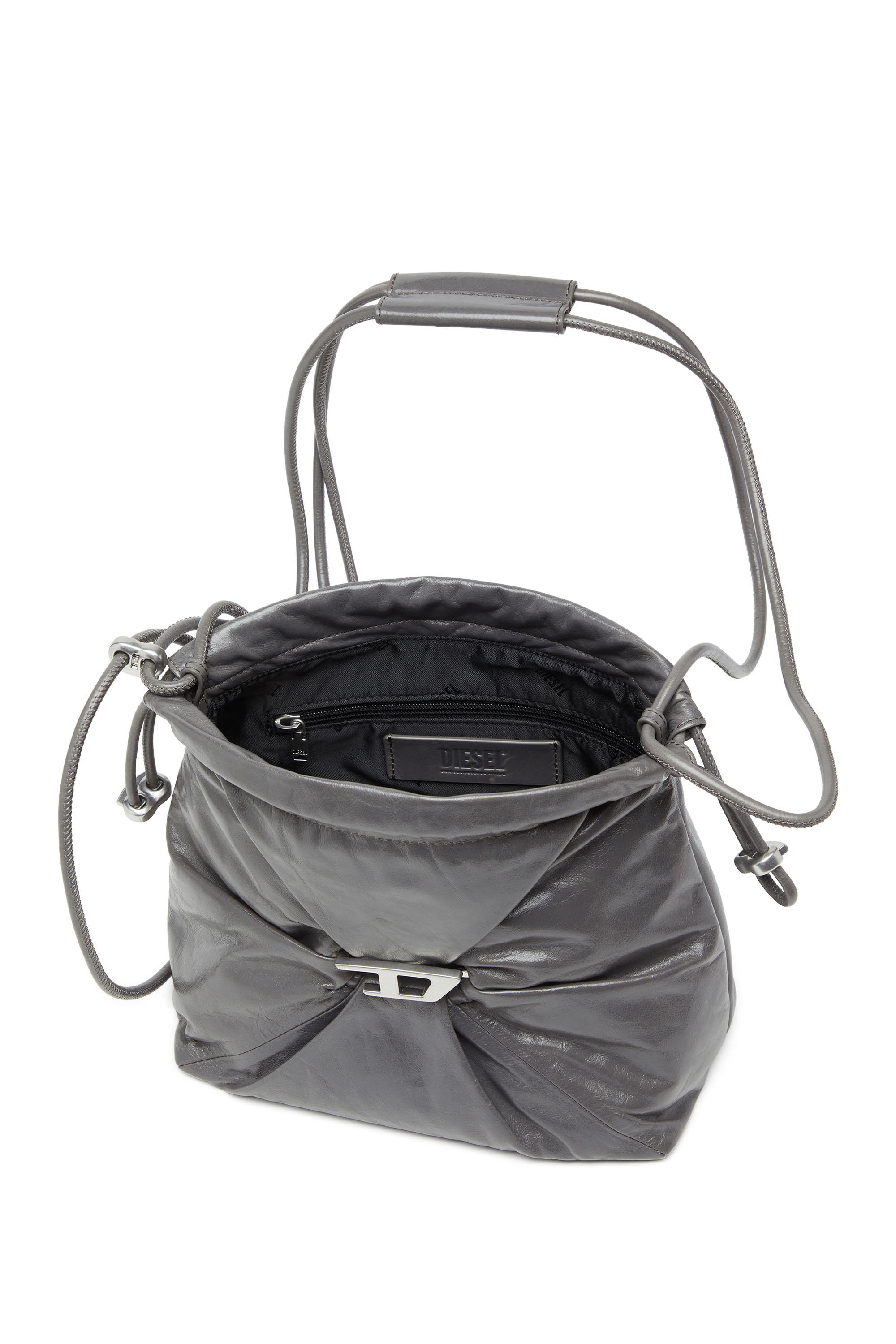 Diesel - SCRUNCH-D BUCKET, Scrunch-D-Sac seau en cuir froissé et brillant Femme in Gris - 3