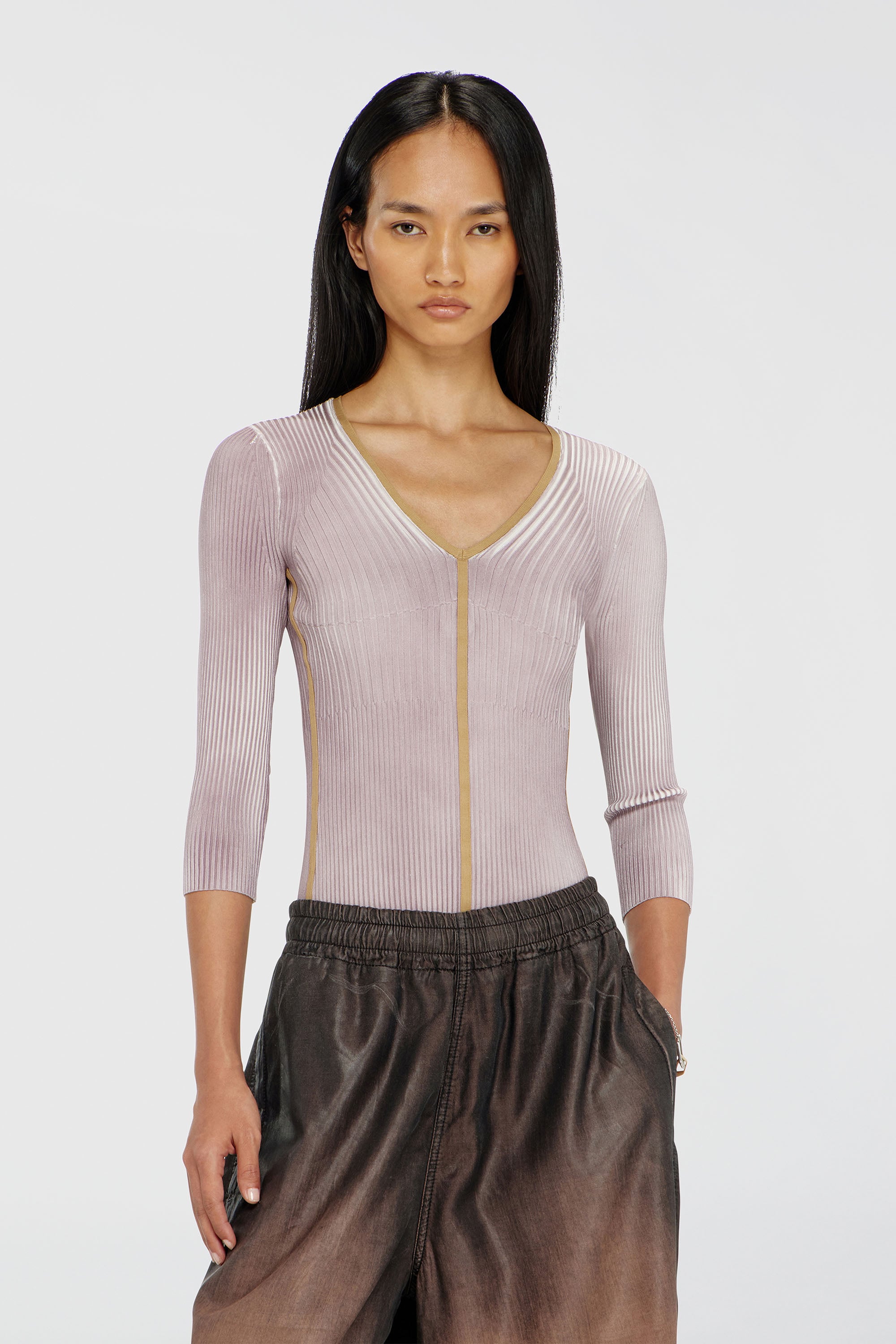Diesel - M-SARMANI, Pull en maille &agrave; col V c&ocirc;tel&eacute; avec bandes contrastantes Femme in Violet - 1