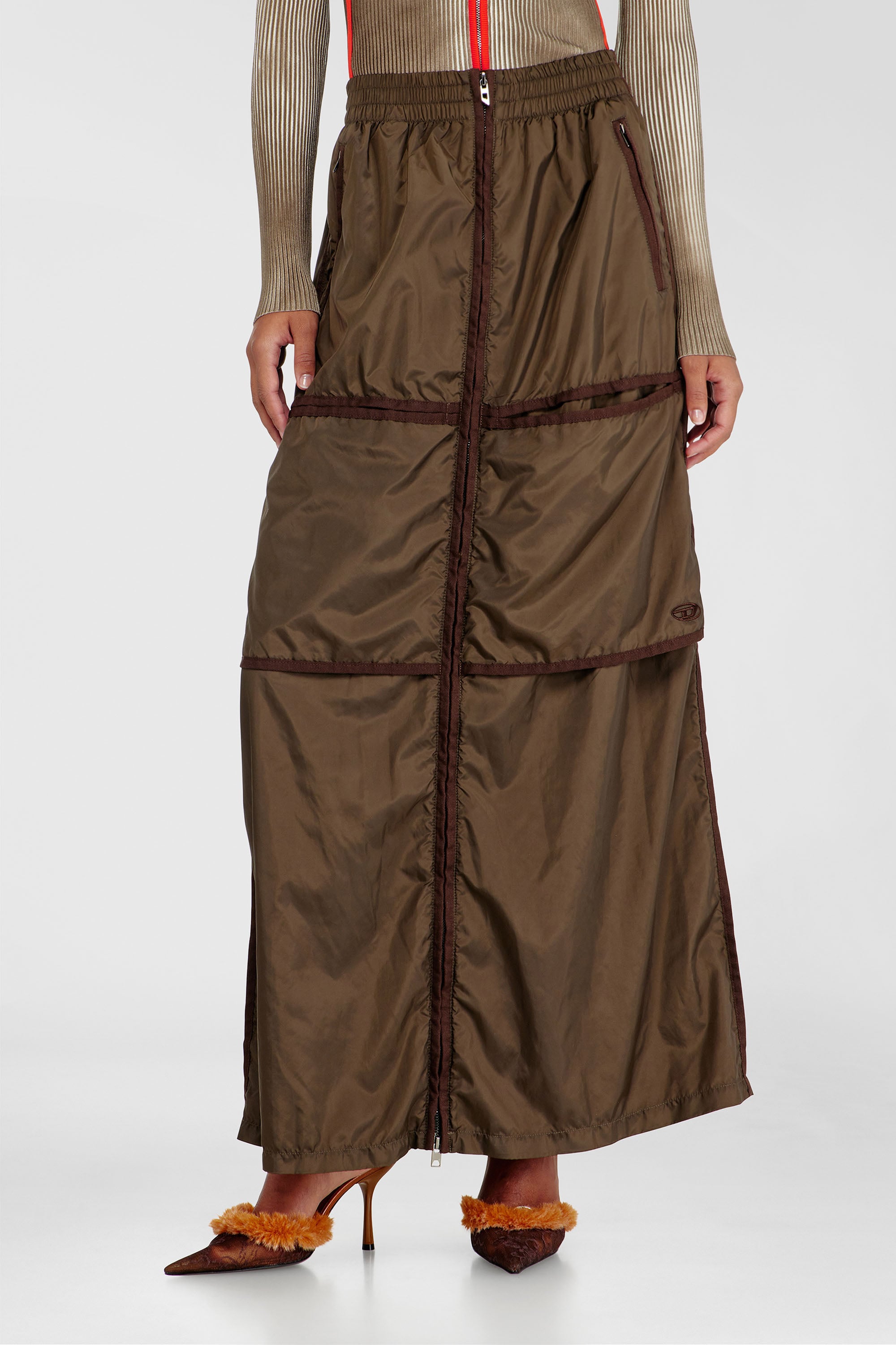 Diesel - O-HYTON, Jupe maxi coupe windbreaker avec zip devant Femme in Marron - 1