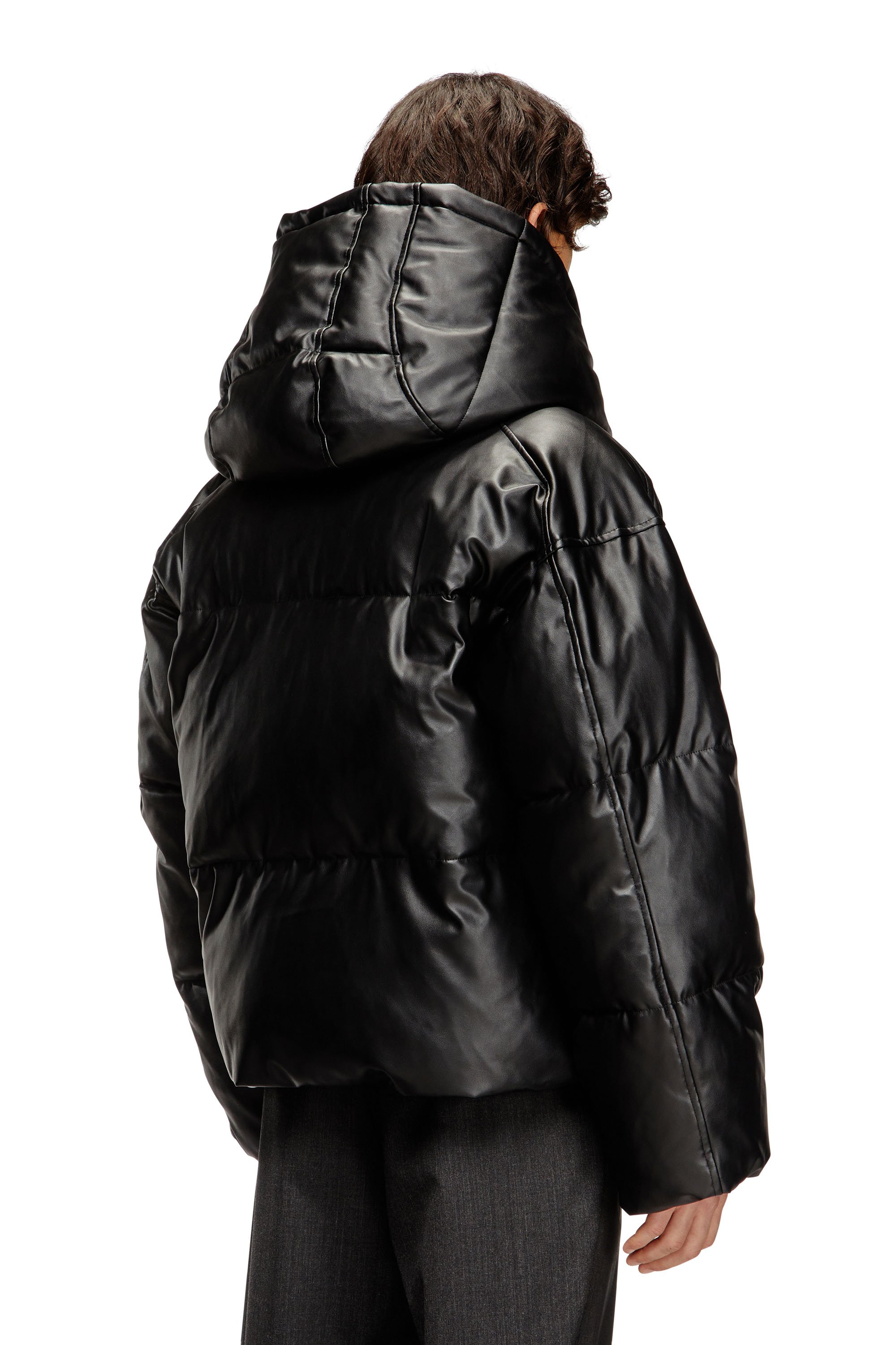 Diesel - W-MYLEY, Veste matelassée à capuche en tissu enduit Homme in Noir - 4