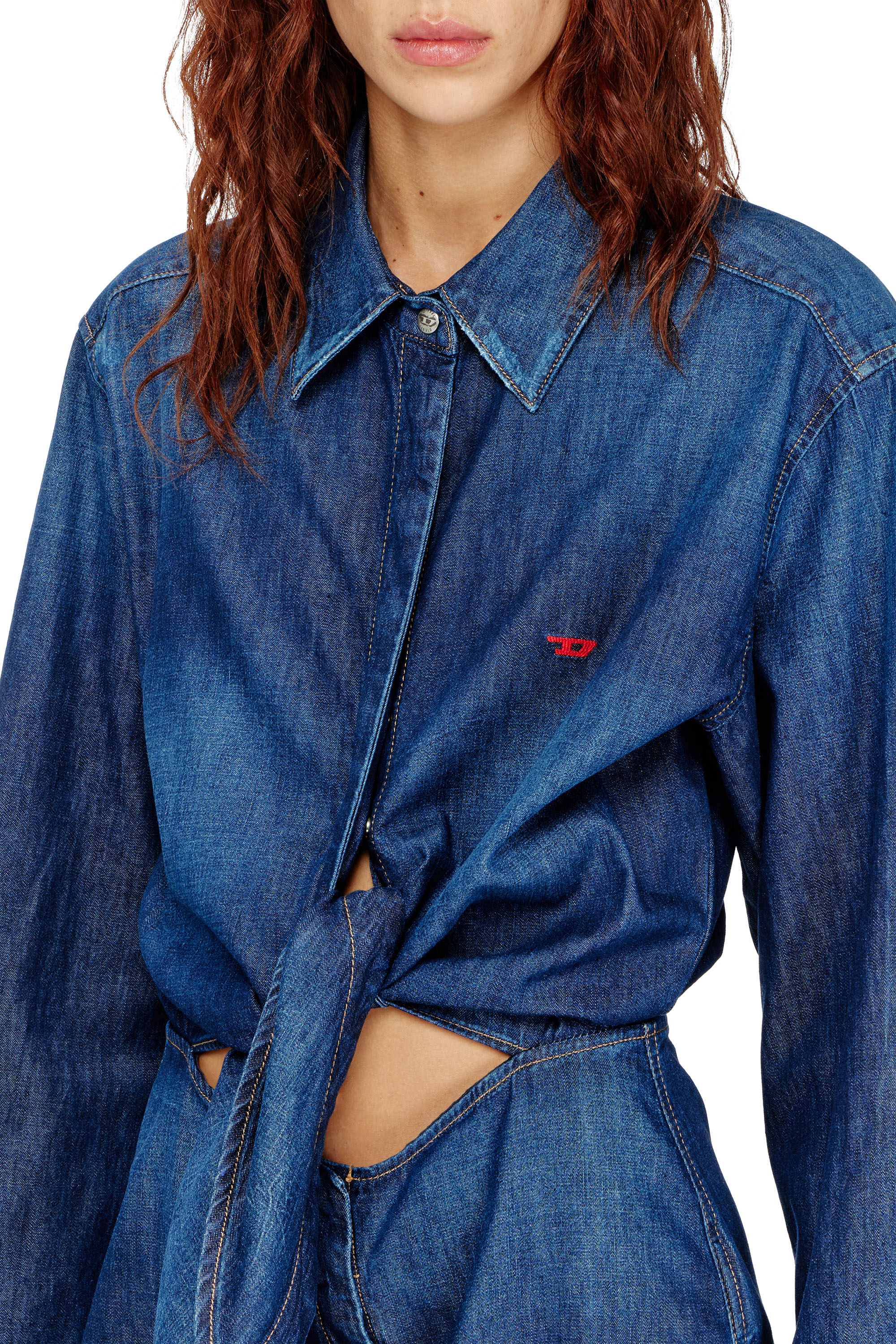 Diesel - DE-SUSAN-D, Robe courte en denim &agrave; lavage &eacute;pur&eacute; Femme in Bleu - 4