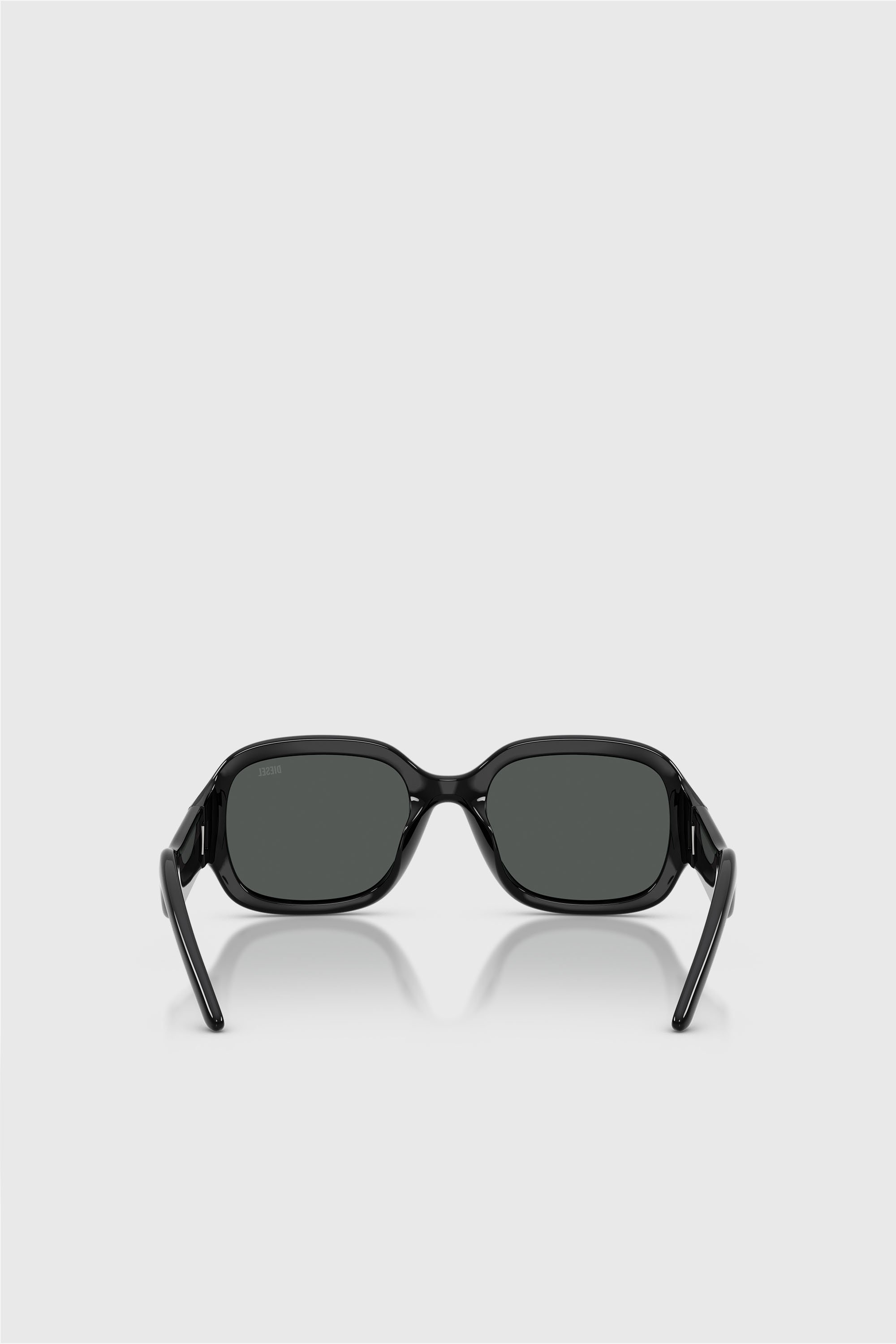 Diesel - 0DL3023U, Unisex's Pillow Sunglasses in Black - 4