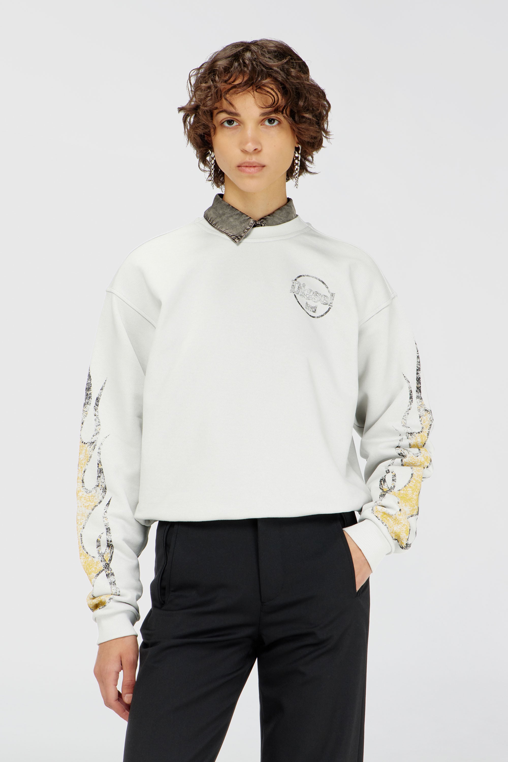 Diesel - F-CREWY-B3, Sweat-shirt &agrave; base ajustable par cordon, imprim&eacute; craquel&eacute; Femme in Blanc - 1
