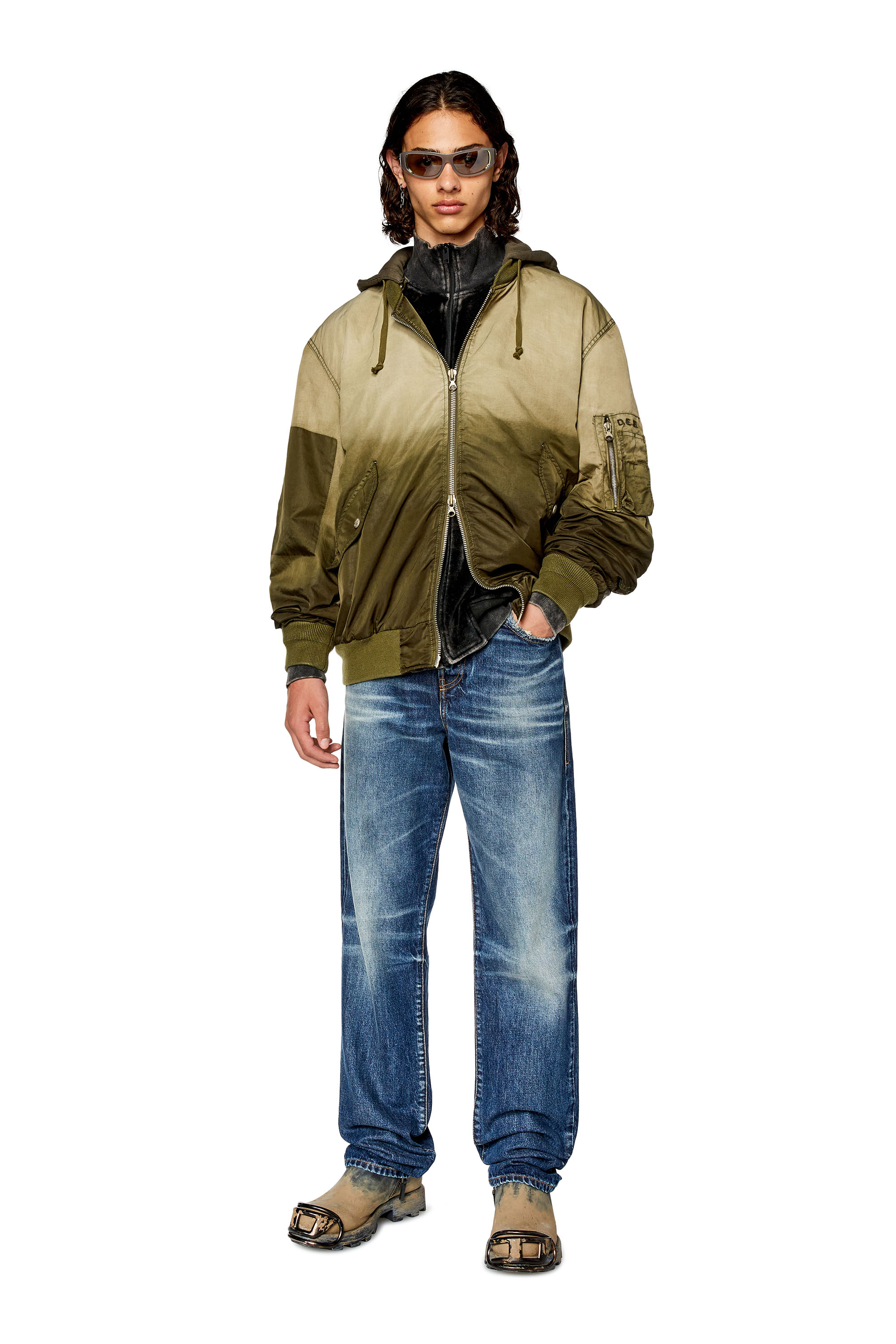 Diesel - J-COMMON, Veste bomber à capuche en satin de nylon traité Homme in Marron - 1