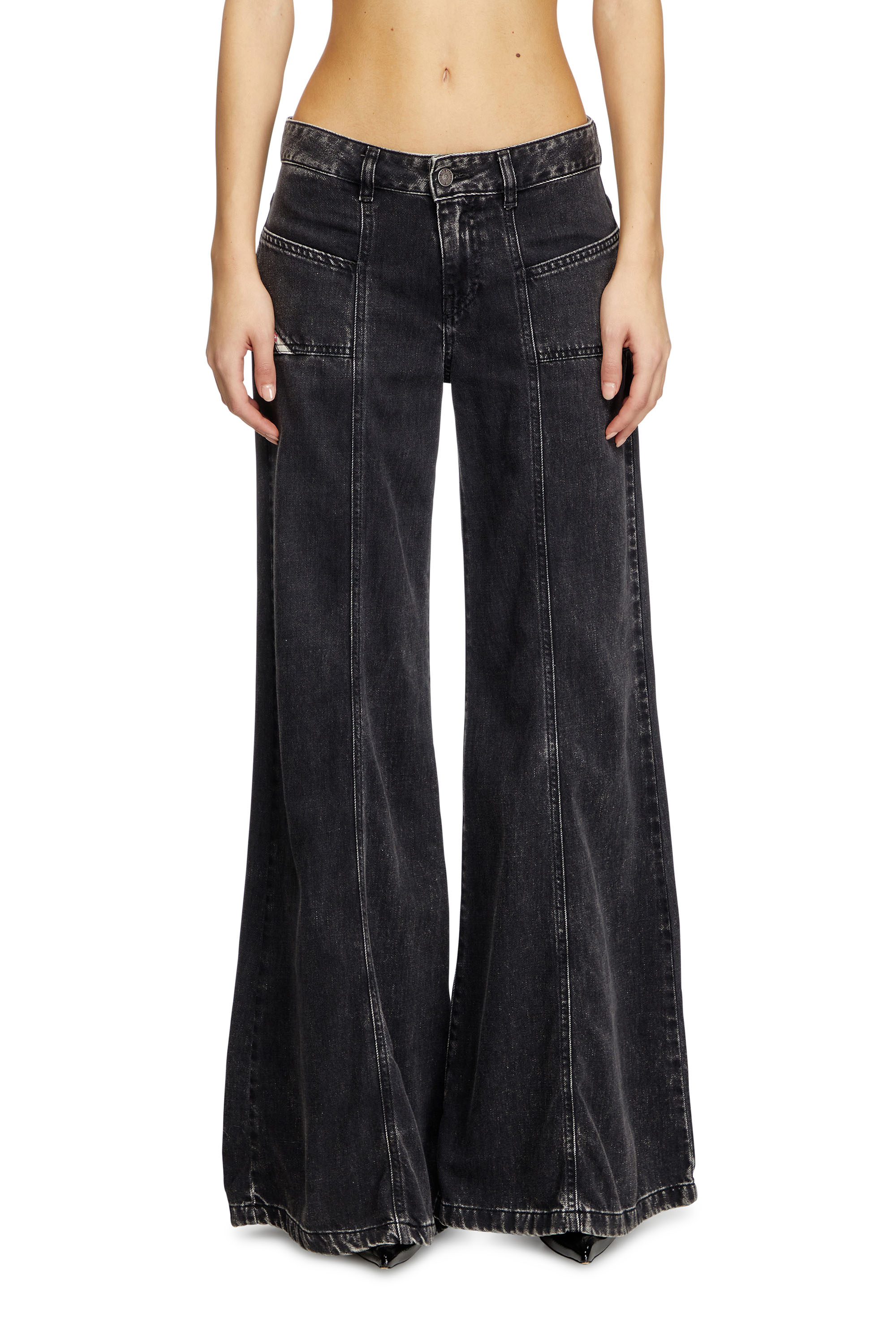 Diesel - Flare Jeans D-Akii 068HN Femme, Noir/Gris foncé - Image 2