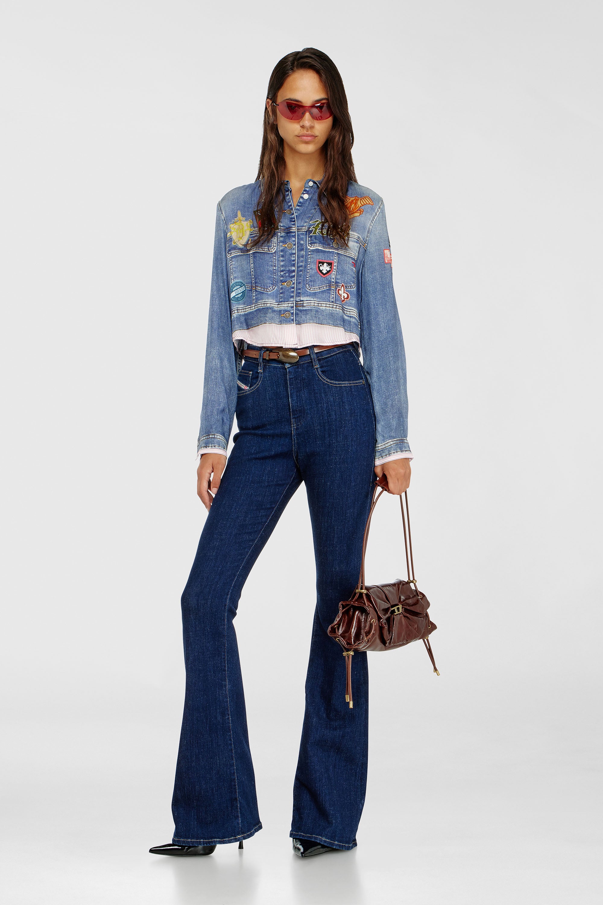 Diesel - C-LONE, Chemise cropped en satin &agrave; imprim&eacute; trompe-l&rsquo;&oelig;il denim Femme in Bleu - 1