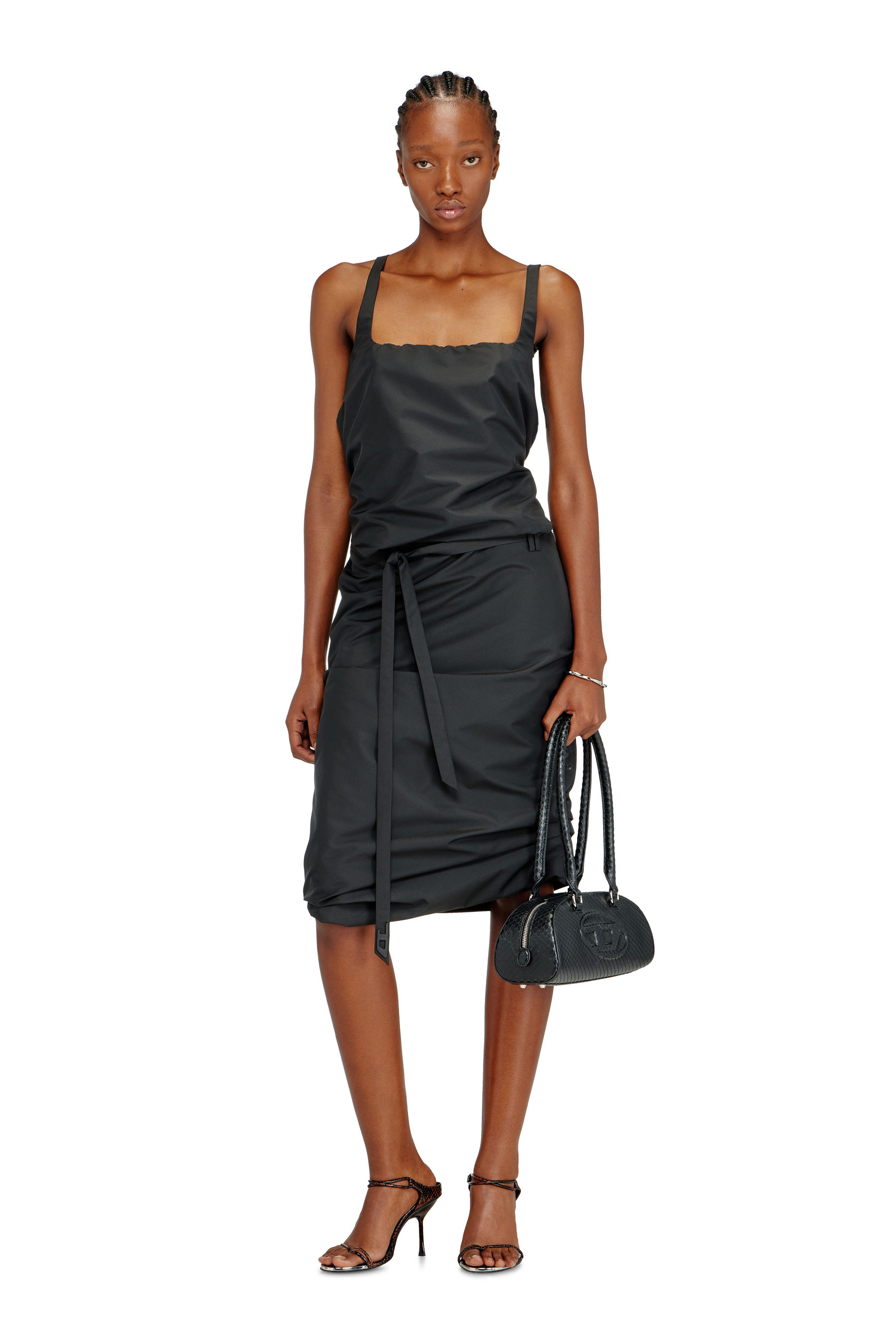 Diesel - D-SANAT, Robe tablier dos nu en taffetas Femme in Noir - 2