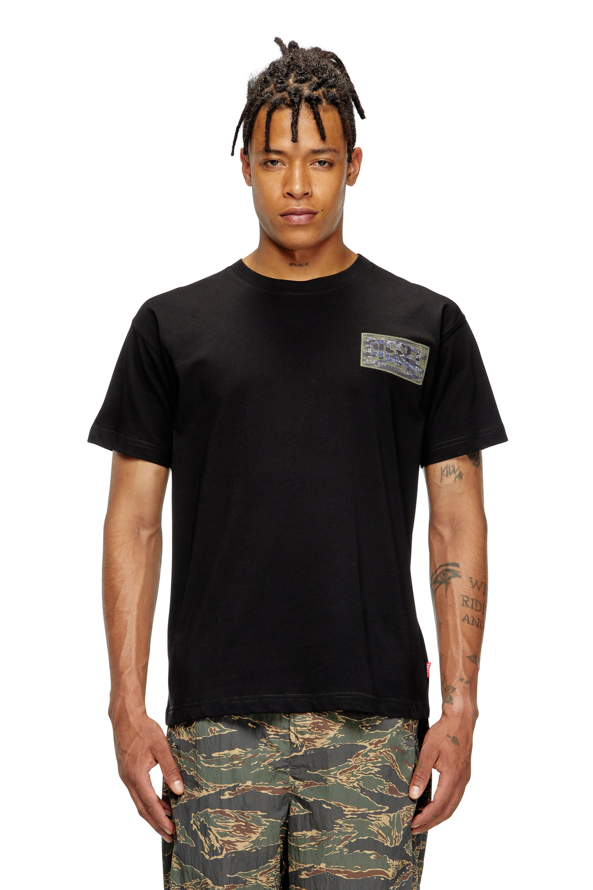 Diesel - T-NORM-T3, T-shirt avec empiècement à logo camouflage Homme in Noir - 3