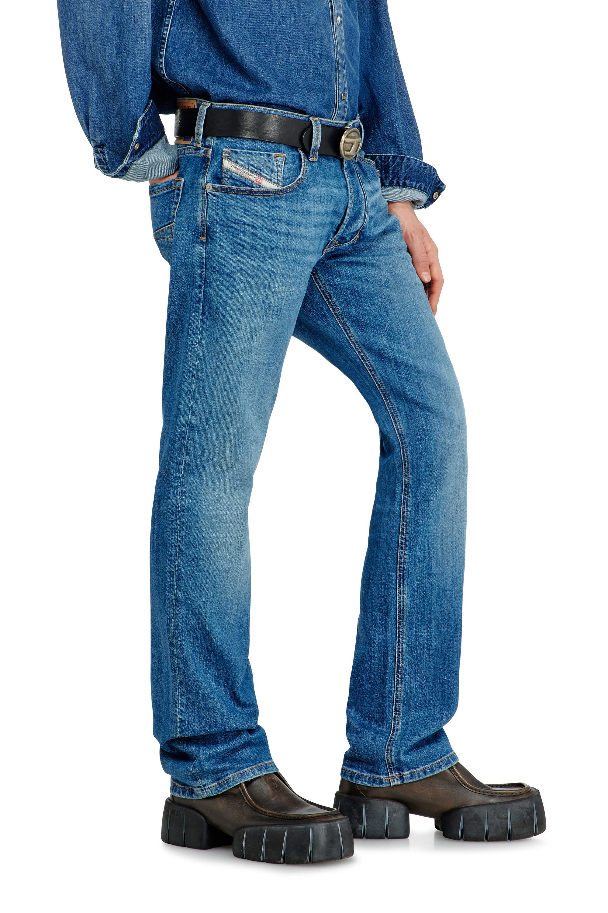 Diesel - Regular Jeans 1985 Larkee 0KIAL Homme, Bleu Clair - Image 7