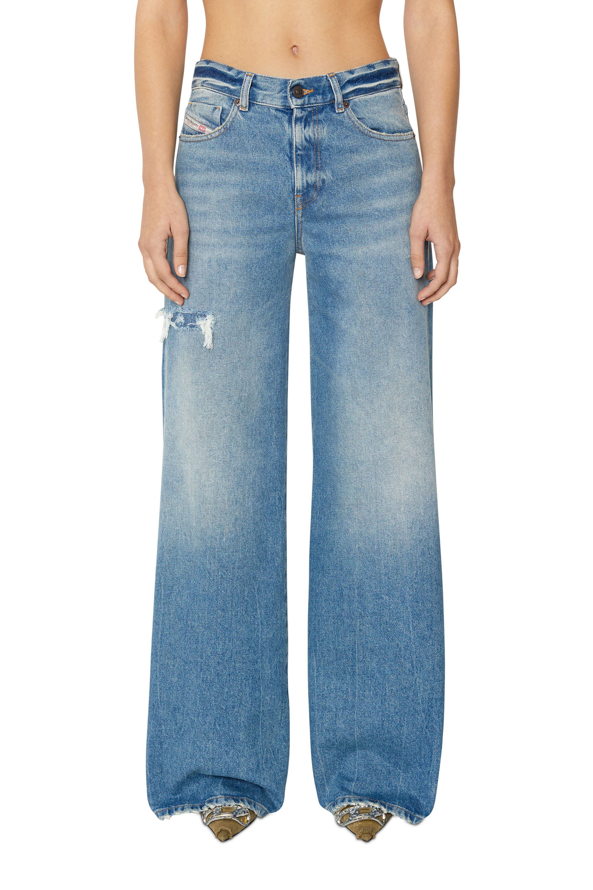 Diesel - 1978 D-AKEMI 09D97 Bootcut and Flare Jeans, Bleu Clair - Image 1