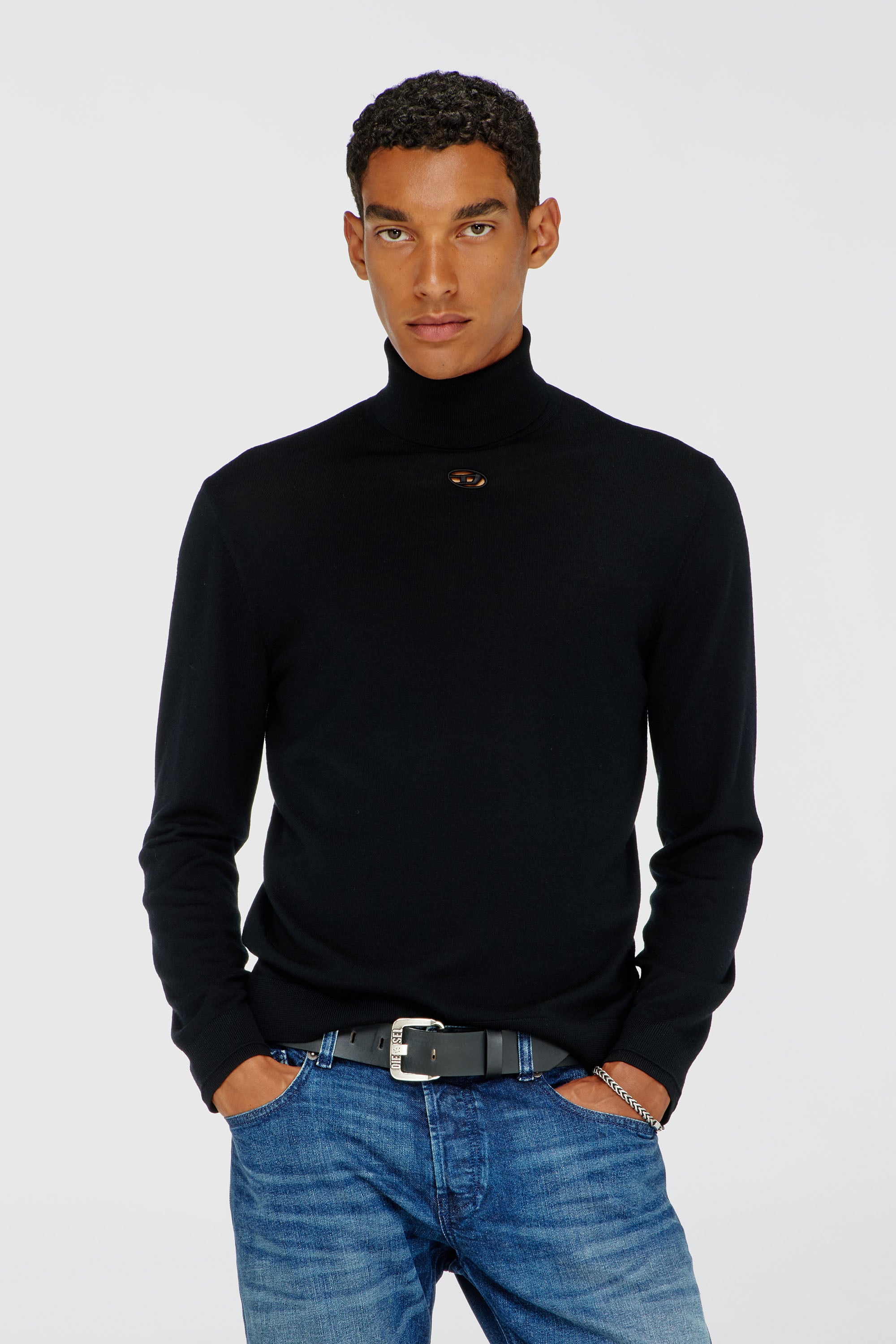 Diesel - K-VARTA, Pull &agrave; col roul&eacute; en laine avec logo ajour&eacute; Homme in Noir - 1