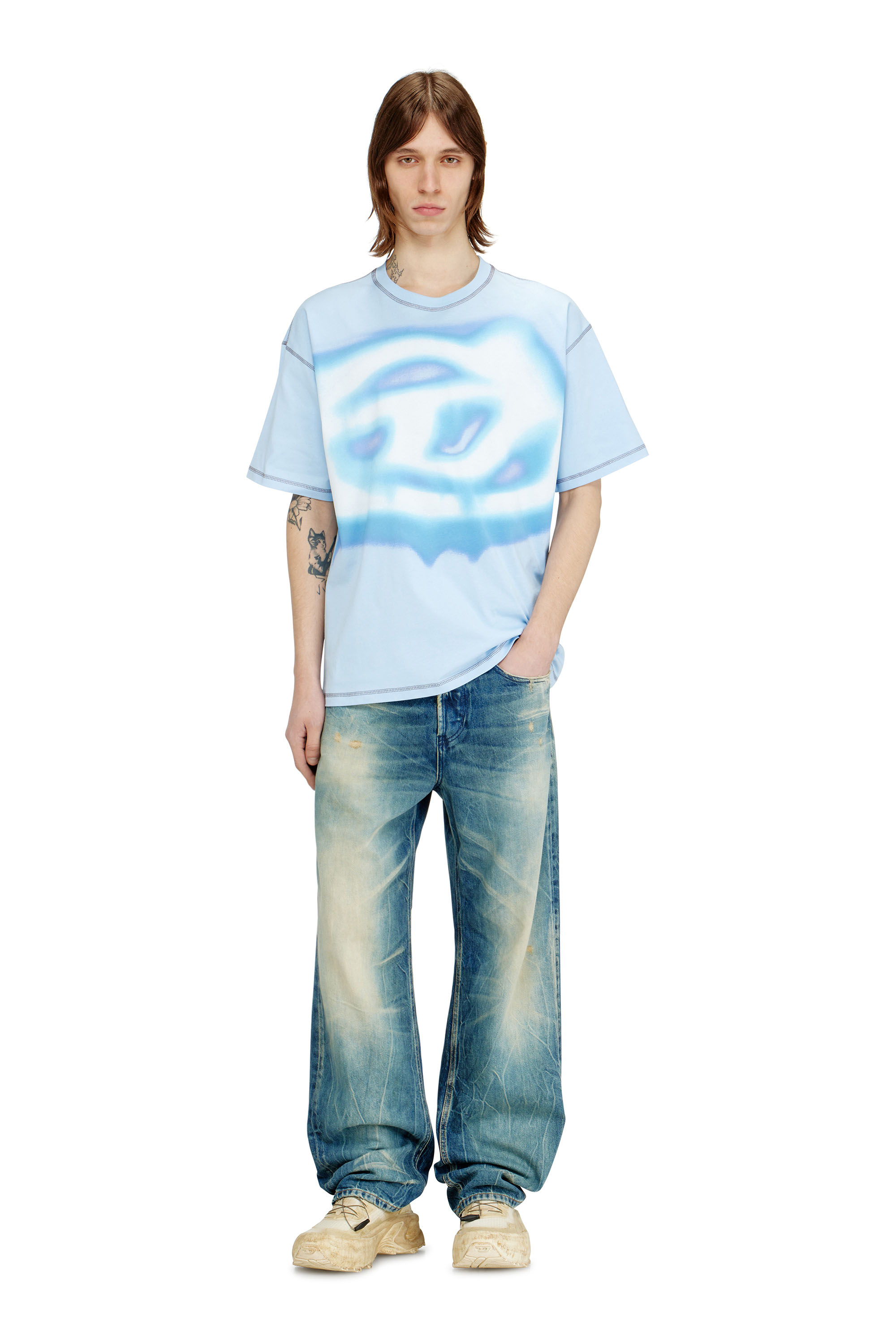 Diesel - T-BOXT-V11, T-shirt d&eacute;contract&eacute; avec imprim&eacute; effet aquatique Homme in Bleu - 1