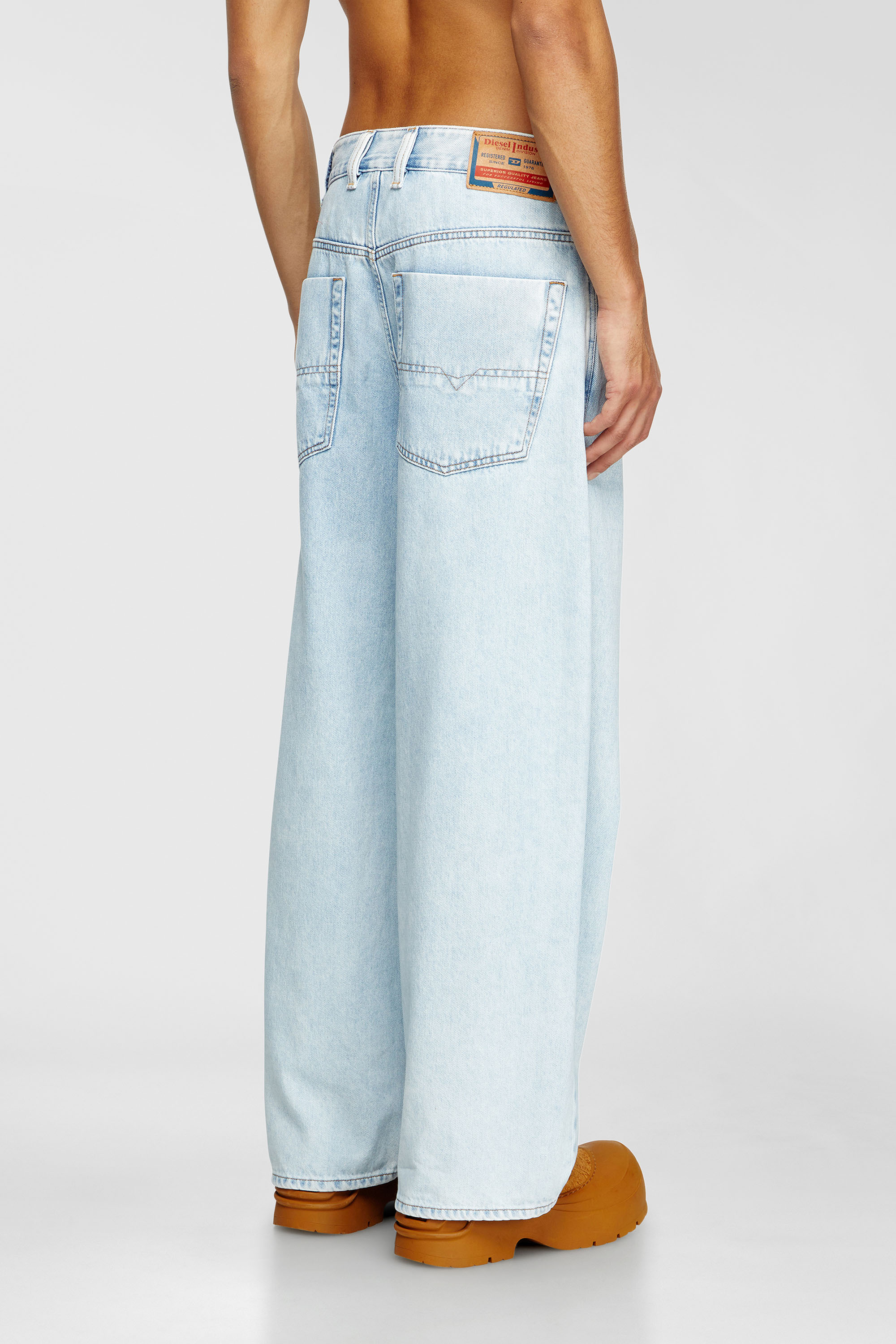 Diesel - Relaxed Jeans 1997 D-Enim-M 09M74 Mixte, Bleu Clair - Image 3