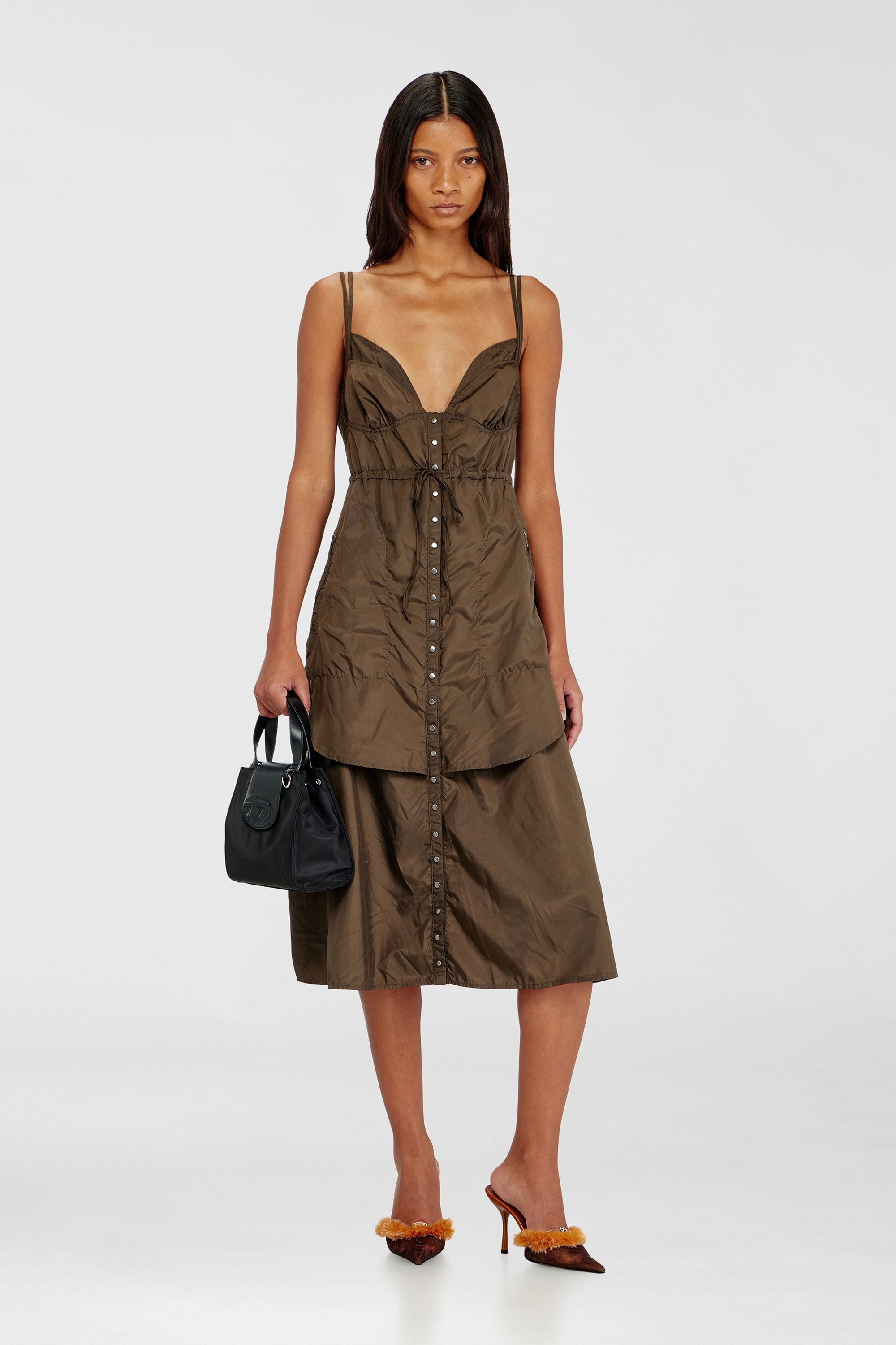 Diesel - D-OROTEA-T1, Robe en nylon l&eacute;ger &agrave; effet superpos&eacute; Femme in Marron - 2
