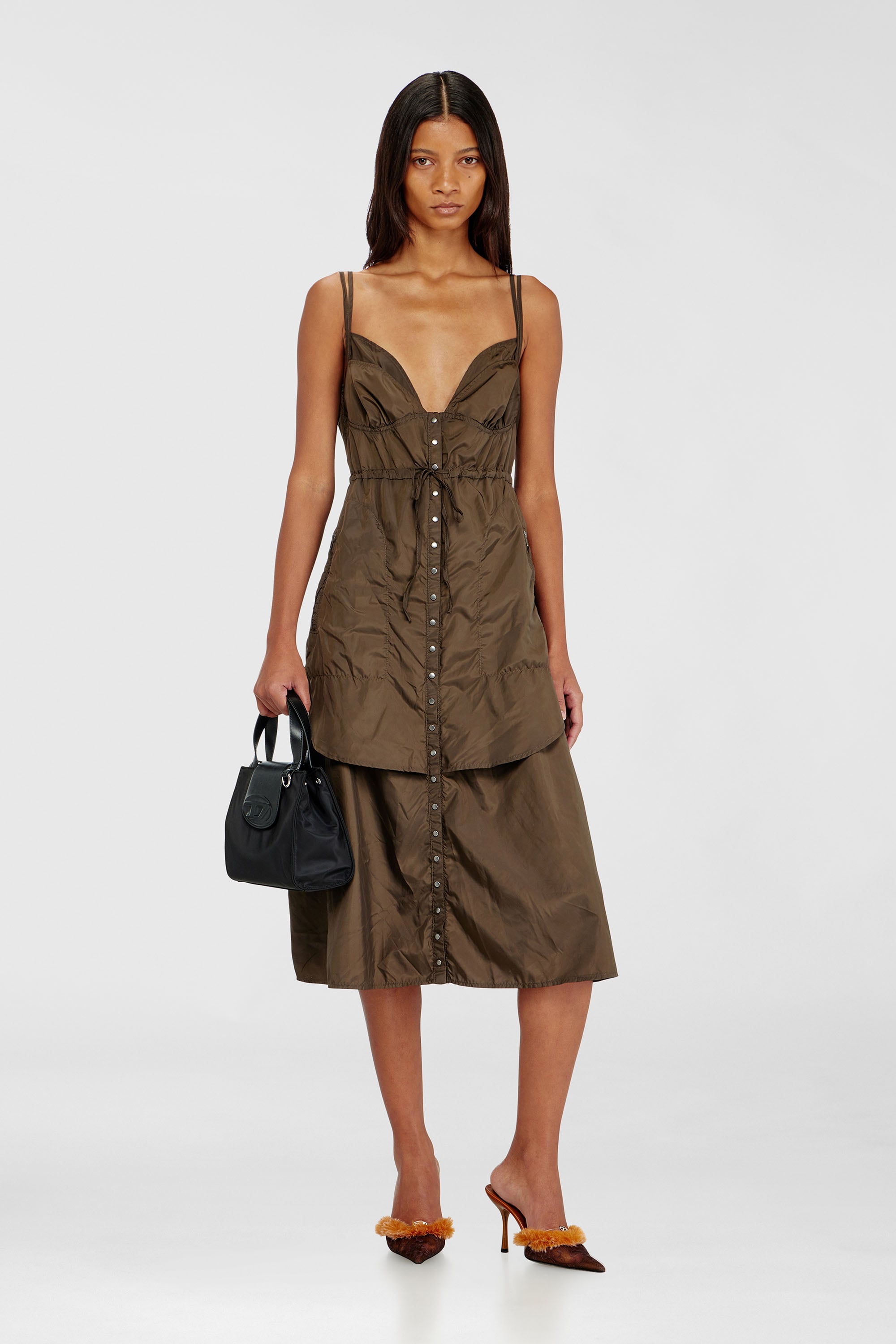 Robe en nylon l&eacute;ger &agrave; effet superpos&eacute;
