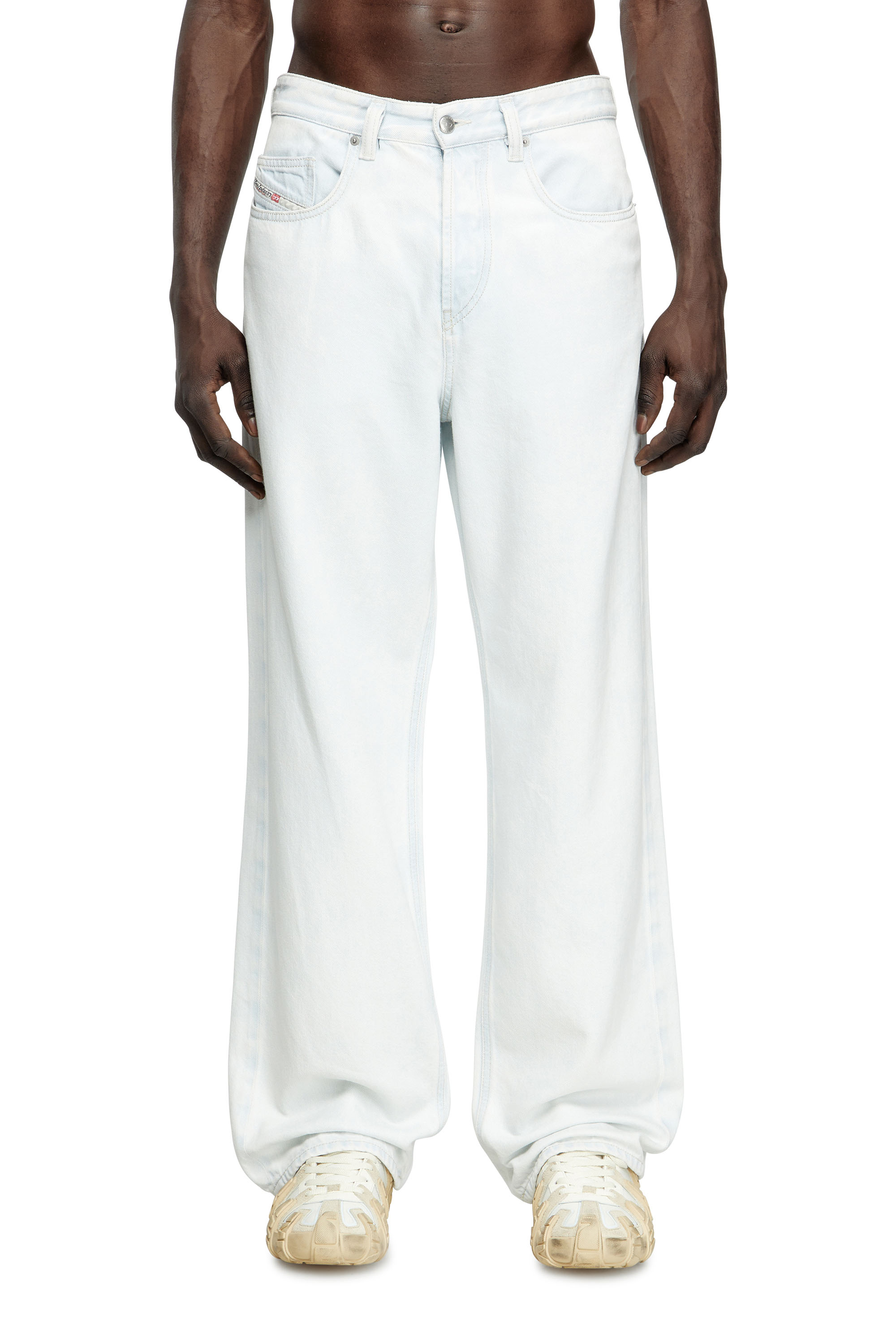 Diesel - Relaxed Jeans 2001 D-Macro 09M08 Homme, Bleu Clair - Image 1