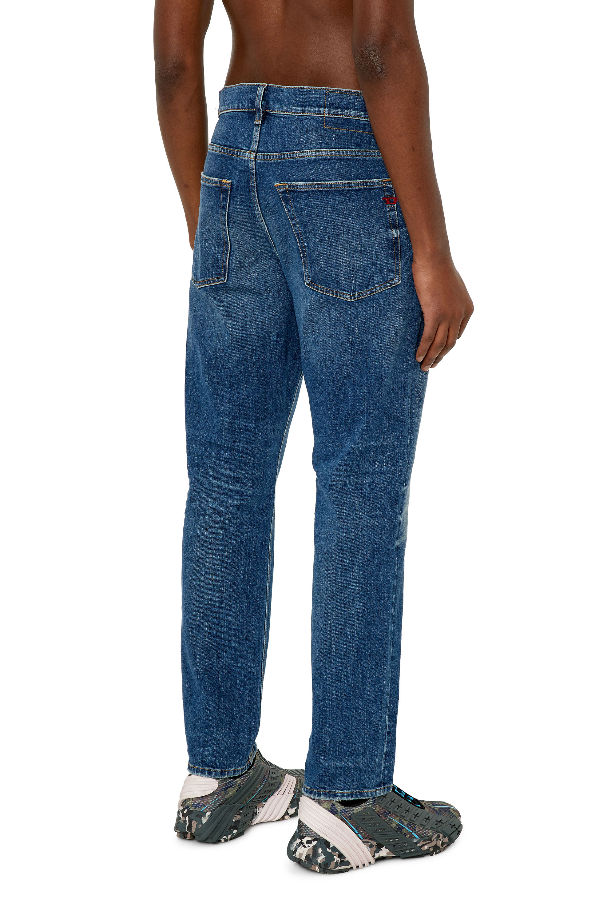 Diesel - Tapered Jeans 2005 D-Fining 007L1, Bleu moyen - Image 2
