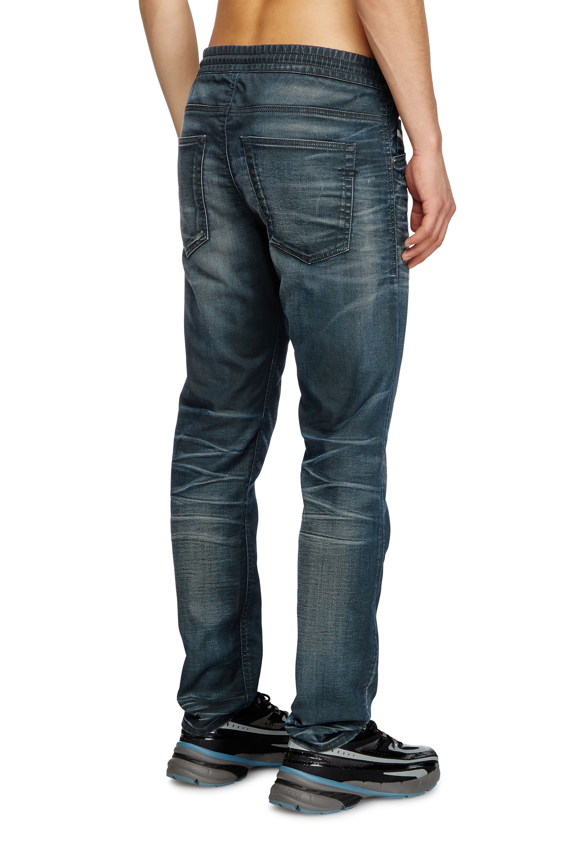 Diesel - Regular 2030 D-Krooley Joggjeans® 068QK Homme, Bleu Foncé - Image 2