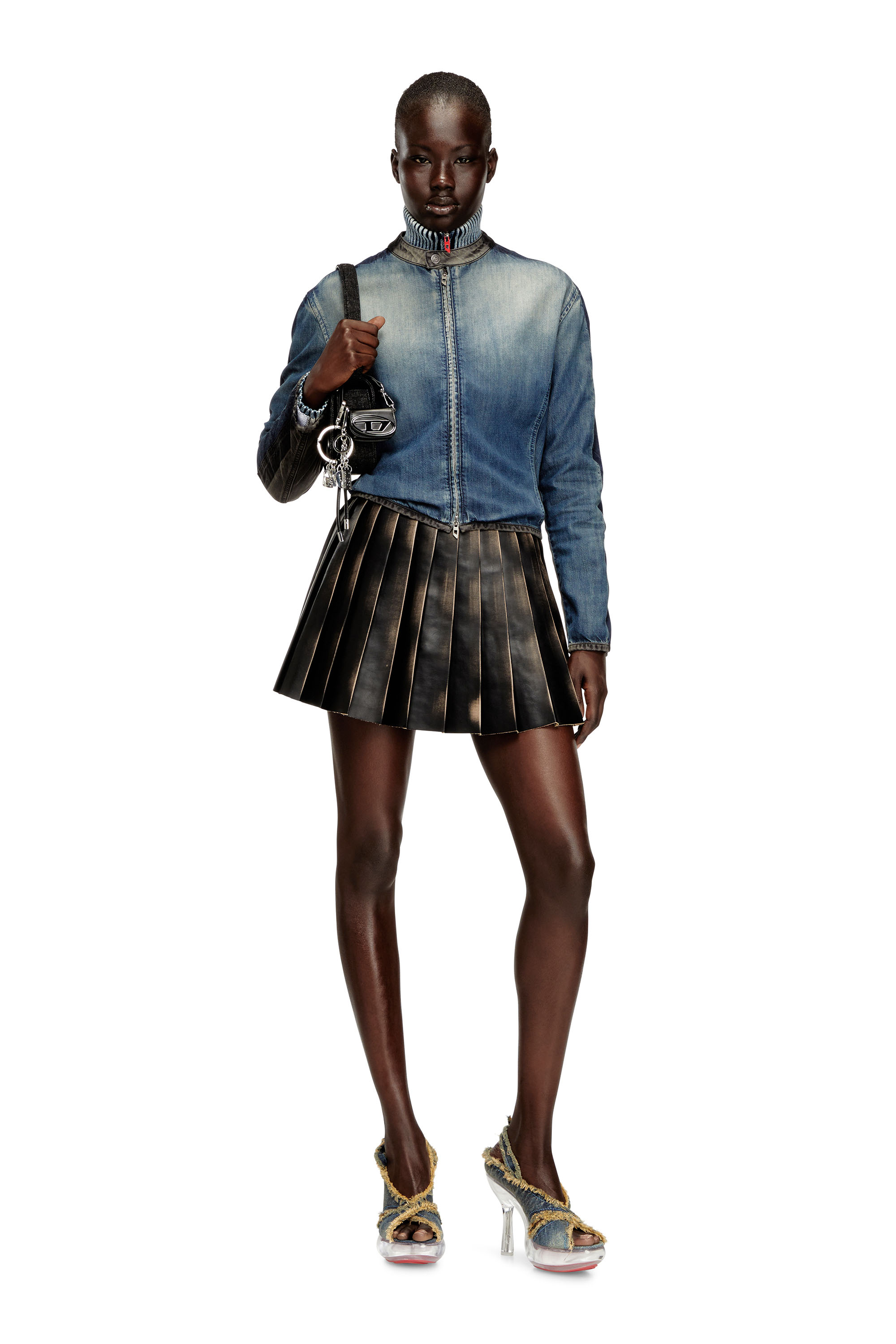 Diesel - O-SAKA-MINI, Jupe courte plissée avec effet usé Femme in ToBeDefined - 2