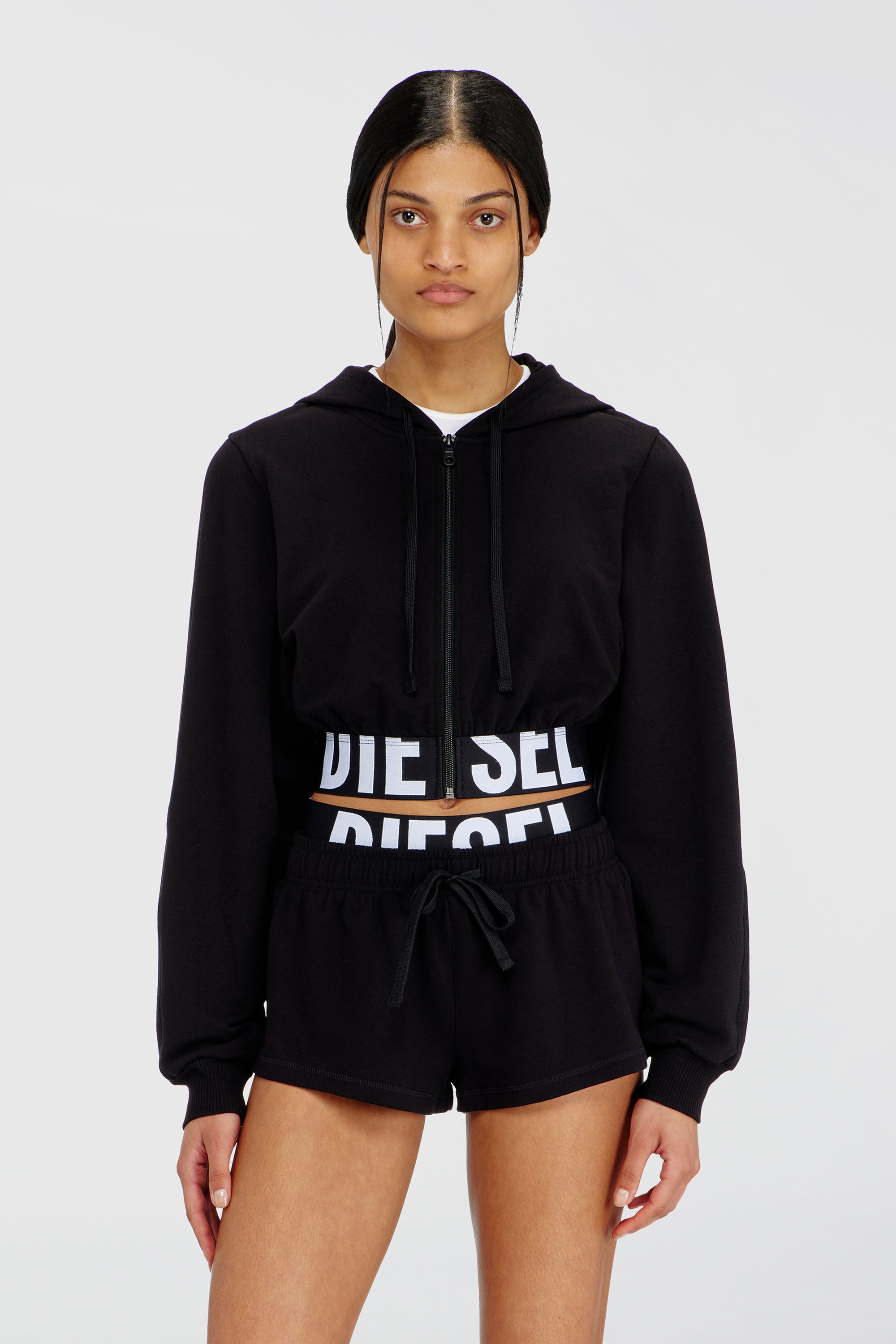 Diesel - NIKA-D-POP, Sweat &agrave; capuche cropped avec bande logo Femme in Noir - 1