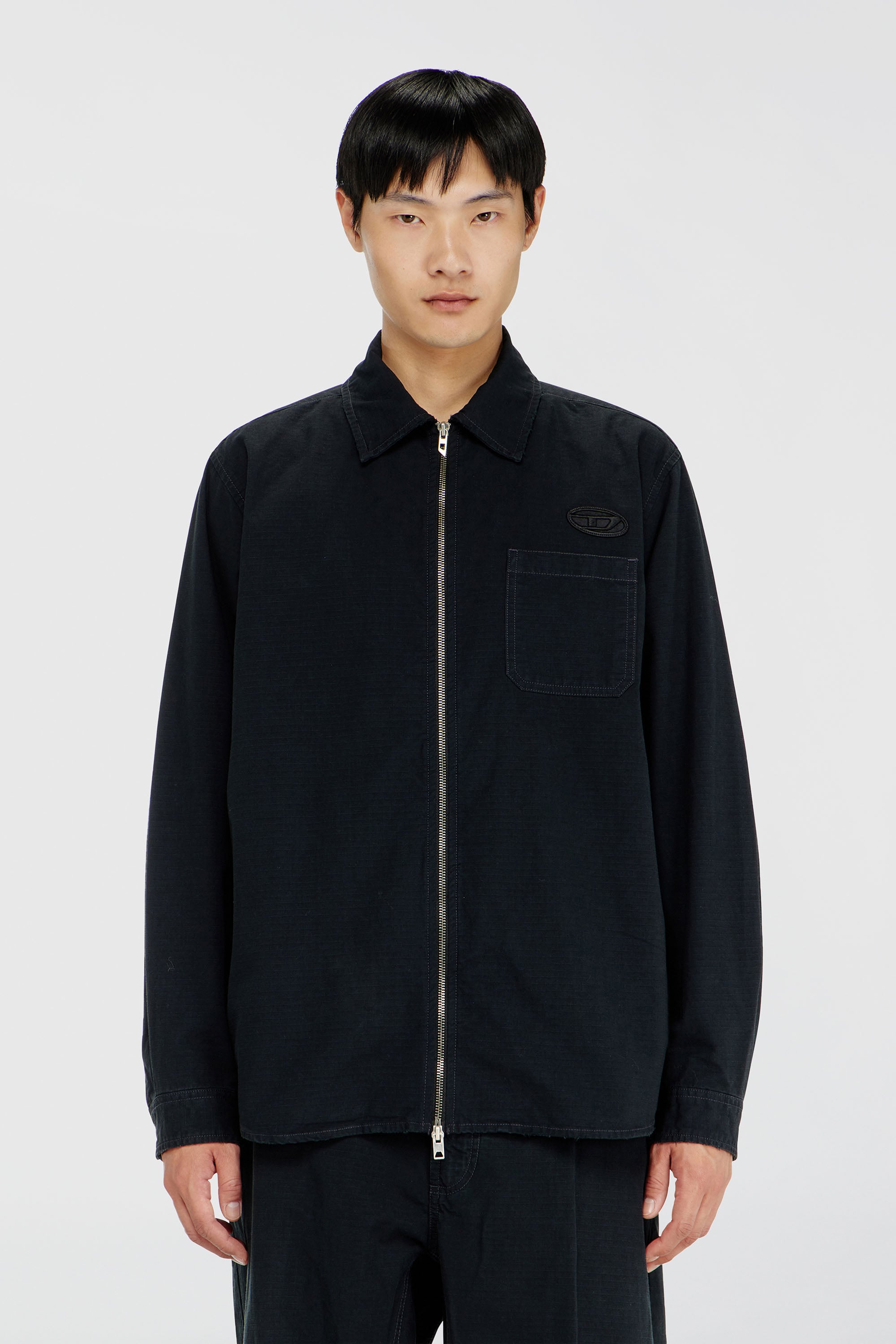Diesel - S-ALIAS-ZIP, Chemise en ripstop avec fermeture zipp&eacute;e Homme in Noir - 1