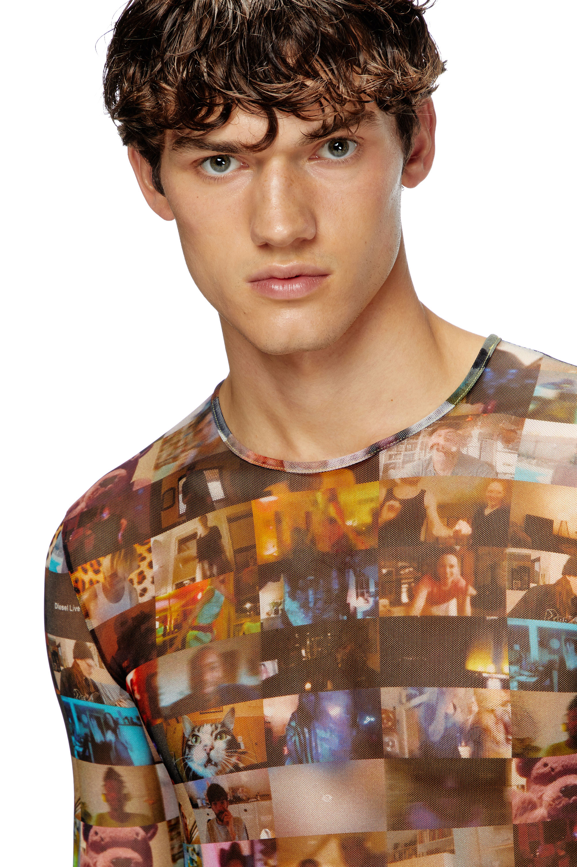 Diesel - T-LIXY, Top en tulle stretch avec imprimé Livestream Homme in Polychrome - 5