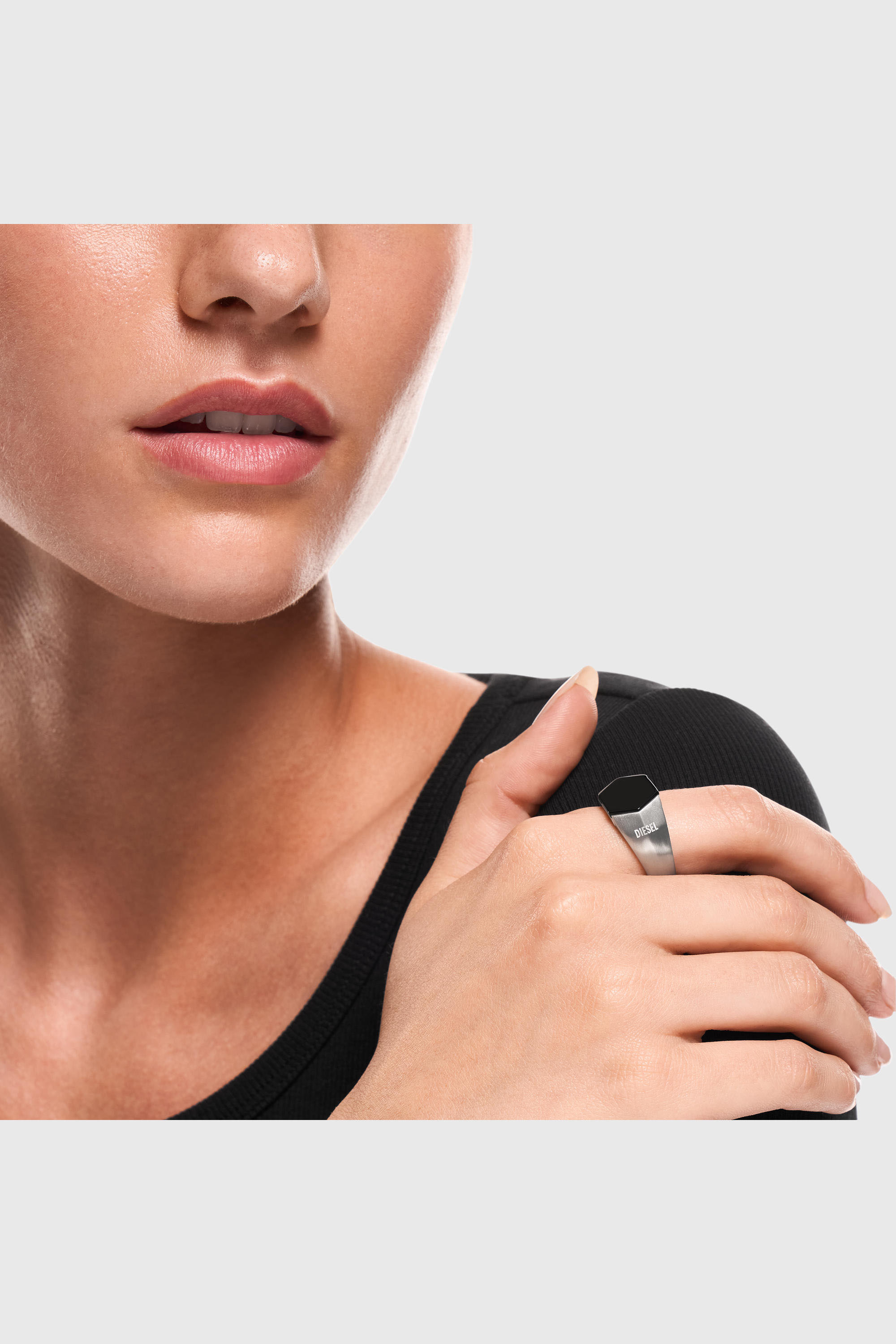 Diesel - DX1711040, Bague chevali&egrave;re en agate noire Mixte in Gris argent&eacute; - 4