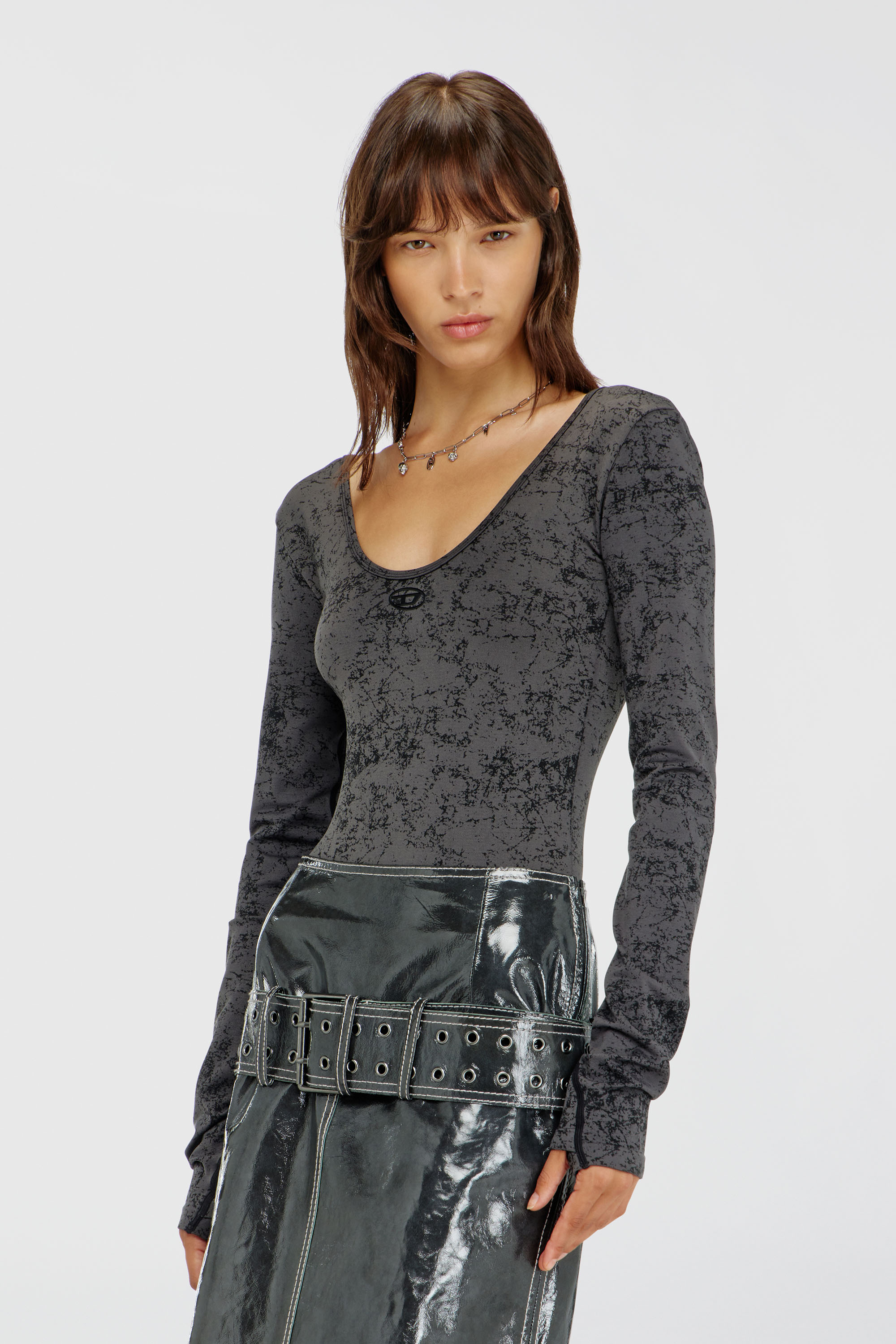 Diesel - IONNA-UTLT, Body &agrave; dos ouvert avec imprim&eacute; utilitaire Femme in Noir - 1